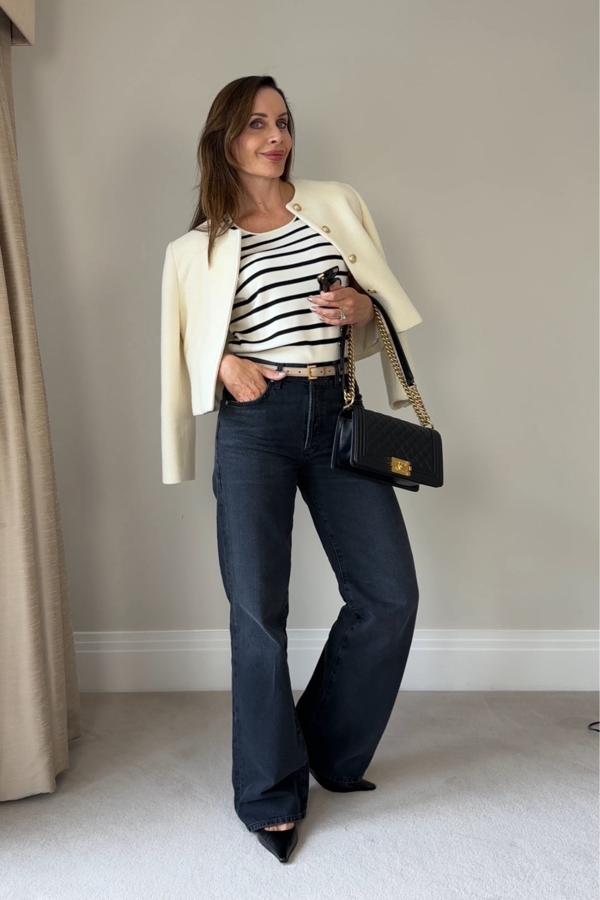 Wide leg jeans, versatile piece for your wardrobe styled with slingbacks and stripes #casuallook #wardrobeessentials

#LTKeurope #LTKworkwear #LTKautumn