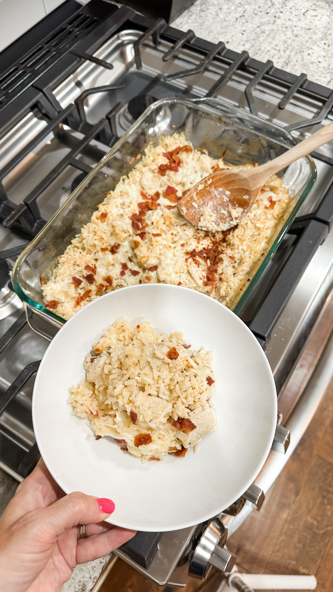 Easy Chicken Parmesan & Rice Bake 🧀🍗

Y'all this one is SO good and it comes together so fast on a weeknight! One bowl, one skillet, one baking dish and dinner is DONE. 🙌

⬇️ Save this recipe — you're going to want to make it!
---
🛒 INGREDIENTS
🍗 1 lb chicken breast, cut into cubes
🧈 2 tbsp butter
🧂 ½ tsp each salt & pepper
🌶️ 1 tsp smoked paprika
🧅 1½ tsp onion powder
🌿 1 tsp Italian seasoning
🧄 1 tbsp minced garlic
🫙 3 tbsp BWW Parmesan Garlic Sauce
🍚 1 cup instant white rice
🍗 1 cup chicken broth
🧀 1½ cups shredded mozzarella
🧀 2 oz cream cheese, cubed
🥓 4 pieces bacon, cooked & crumbled
🌿 Dried parsley for garnish
---
📋 INSTRUCTIONS
1️⃣ Toss cubed chicken with all seasonings and BWW sauce in a bowl until fully coated.
2️⃣ Melt butter in a skillet over medium heat. Cook chicken until browned and cooked through. Set aside.
3️⃣ Preheat oven to 375°F. Grease a 9x13 dish, add rice and broth, stir to combine.
4️⃣ Spoon chicken over rice and scatter cream cheese cubes on top.
5️⃣ Cover tightly with foil and bake 15-20 minutes.
6️⃣ Uncover, top with mozzarella and bacon crumbles, bake another 8-10 minutes until bubbly and golden. 🤤
7️⃣ Garnish with dried parsley and serve hot!