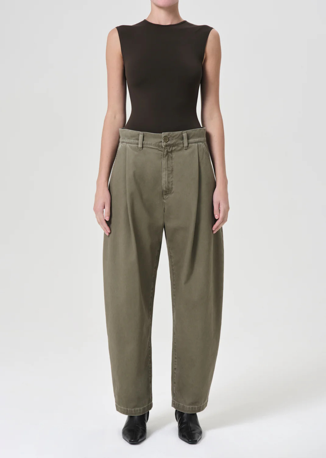 Danika Chino in Bok Choy | AGOLDE