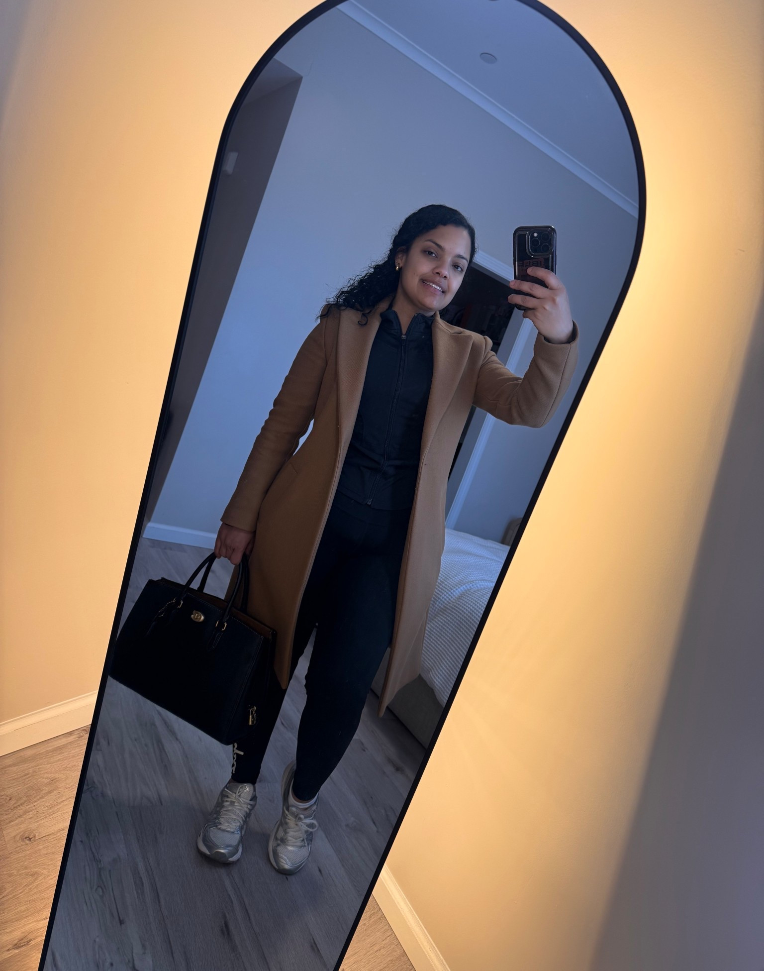 The perfect jacket for a 50 weather. Zara jacket and the perfect coach bag for work. ♥️

#LTKgrwm #LTKdayinmylife #LTKootd
