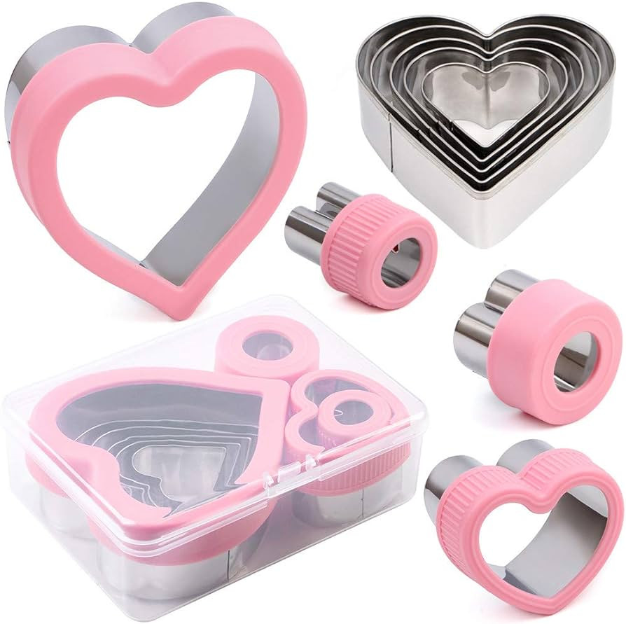 BakingWorld Heart Cookie Cutter Set,9 Piece Heart Shapes Stainless Steel Cookie Cutters Mold for Cakes Biscuits and Sandwiches,0.98"/1.45"/1.57"/1.96"/2.04"/2.32"/2.75"/3.18"/3.74" Assorted Sizes | Amazon (US)