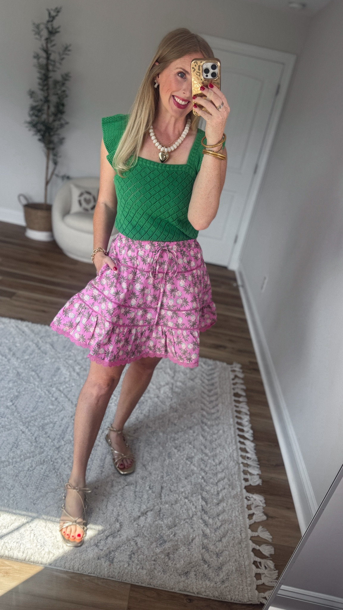 Weekend Walmart Wins try on
Square neck sweater tank- small
Pineapple mini skirt- small

#LTKootd #LTKmomlife