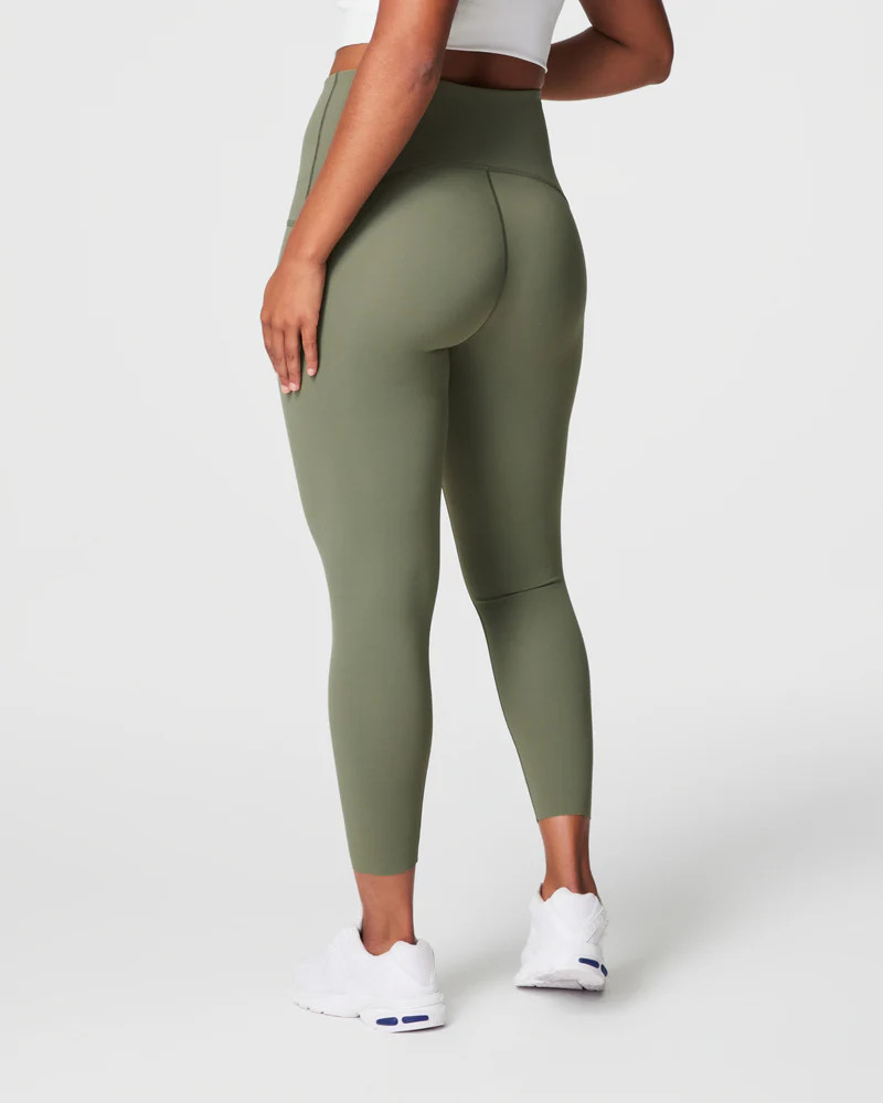 SPANXshape™ Booty Boost® 7/8 Leggings | Spanx