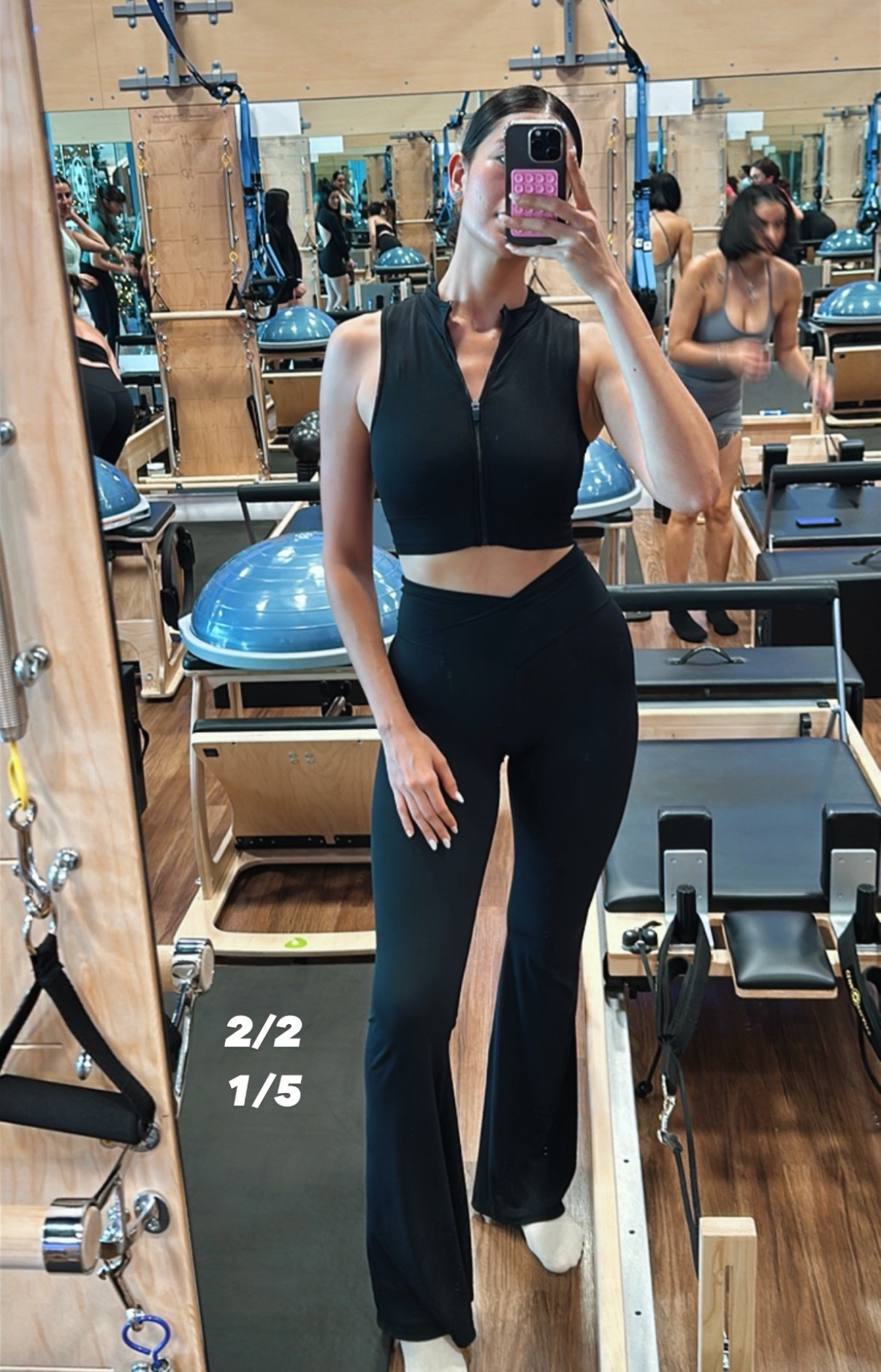 Both size Small

#LTKActive