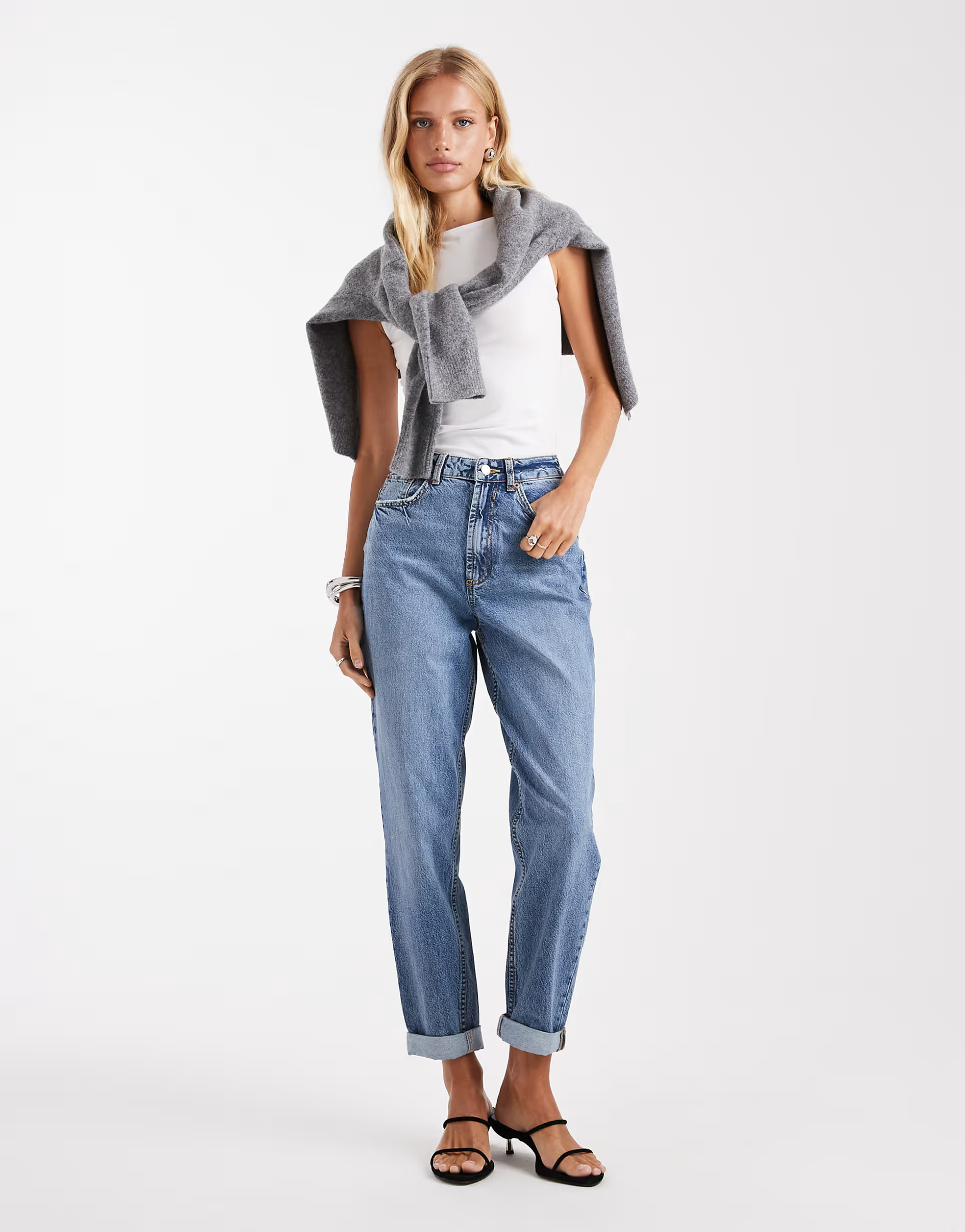 ASOS DESIGN high rise relaxed mom jeans in mid blue | ASOS | ASOS (Global)