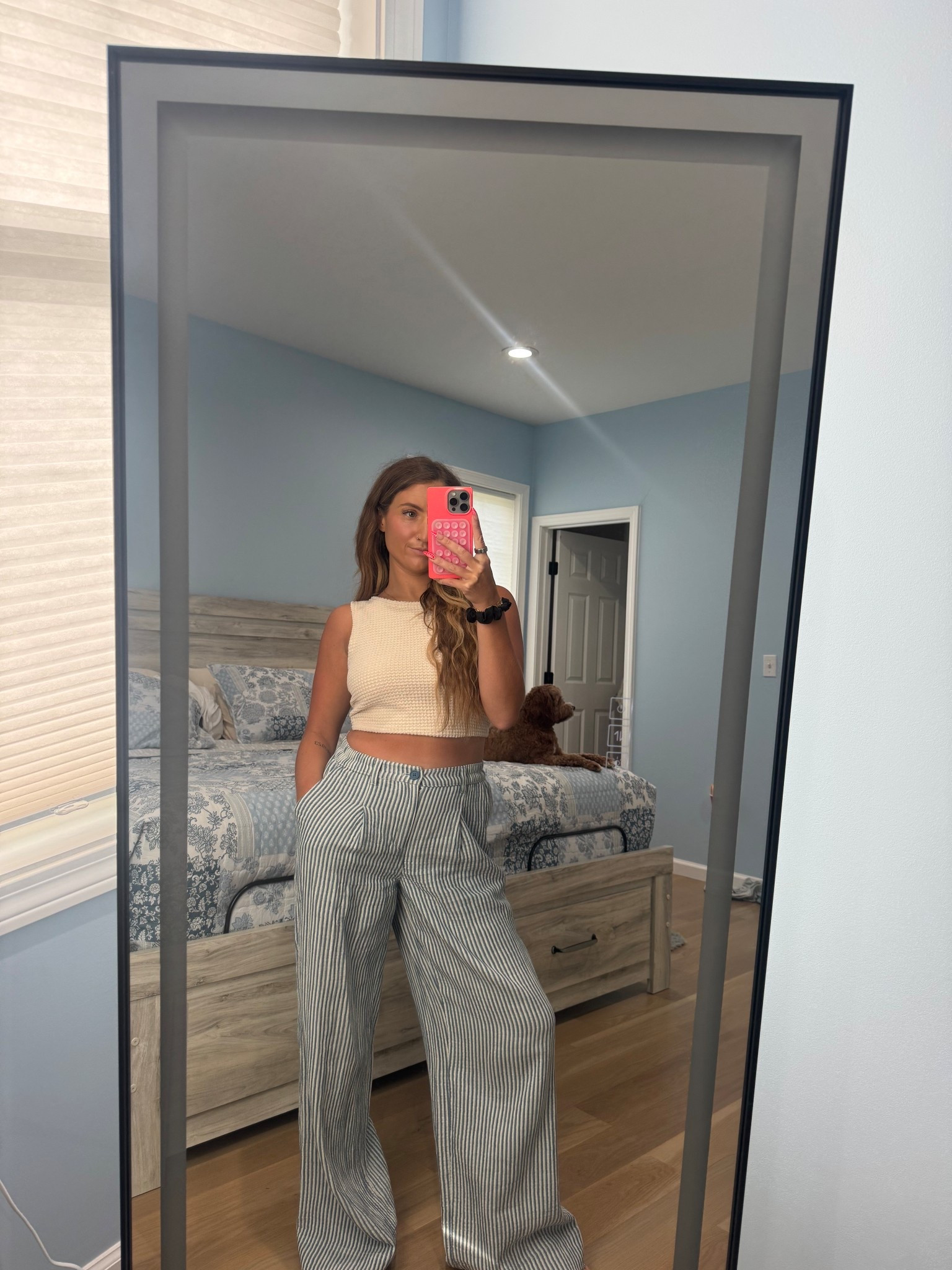 Linen Pants, a summer stable!


#LTKSeasonal #LTKFindsUnder50 #LTKStyleTip