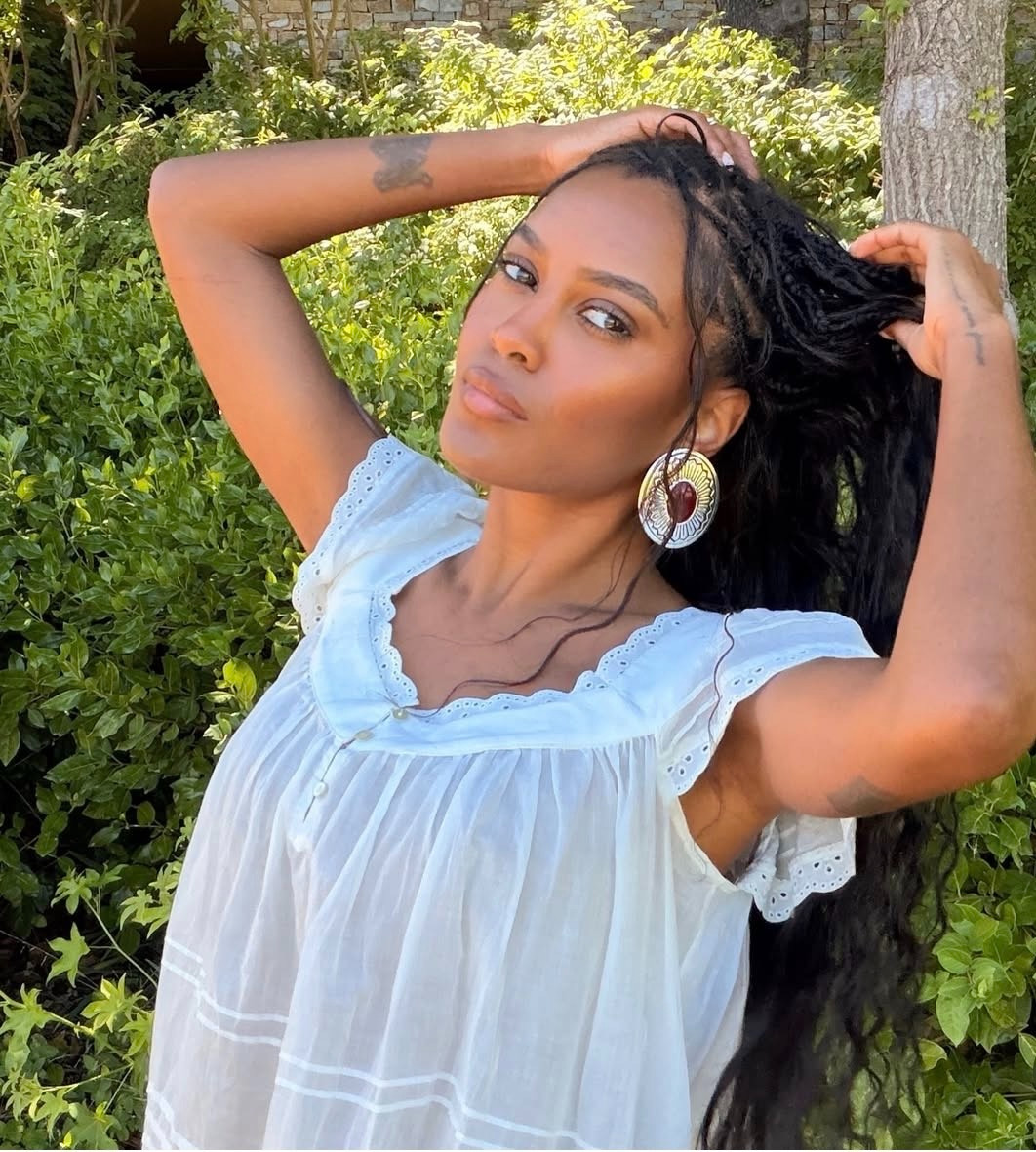 These earrings are everything... 

earrings l dress l outfit  

 