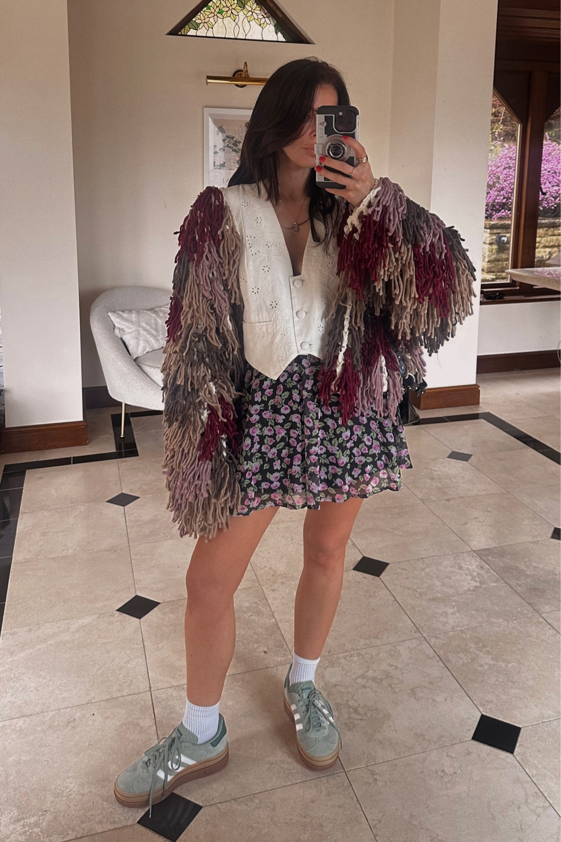 Spring outfits 
Fringed cardigan 
White jacket 
Ruffle skirt
Adidas gazelle 