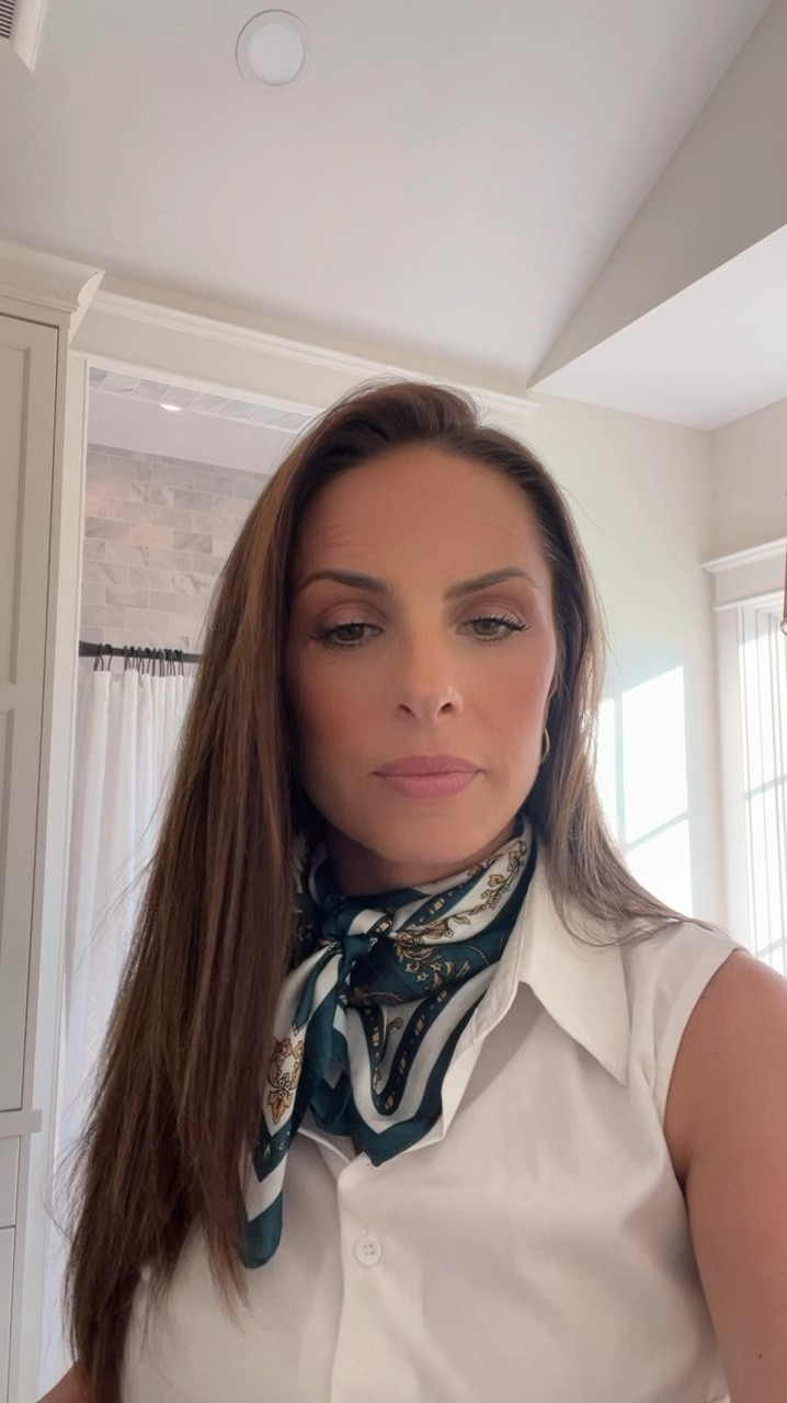 Silk scarf fashion! 

How I tie this scarf to elevate my staple wardrobe pieces. 

Amazon fashion | scarf tie | fall fashion | fashion tip | LTK 

#LTKStyleTip #LTKWorkwear #LTKFallSale