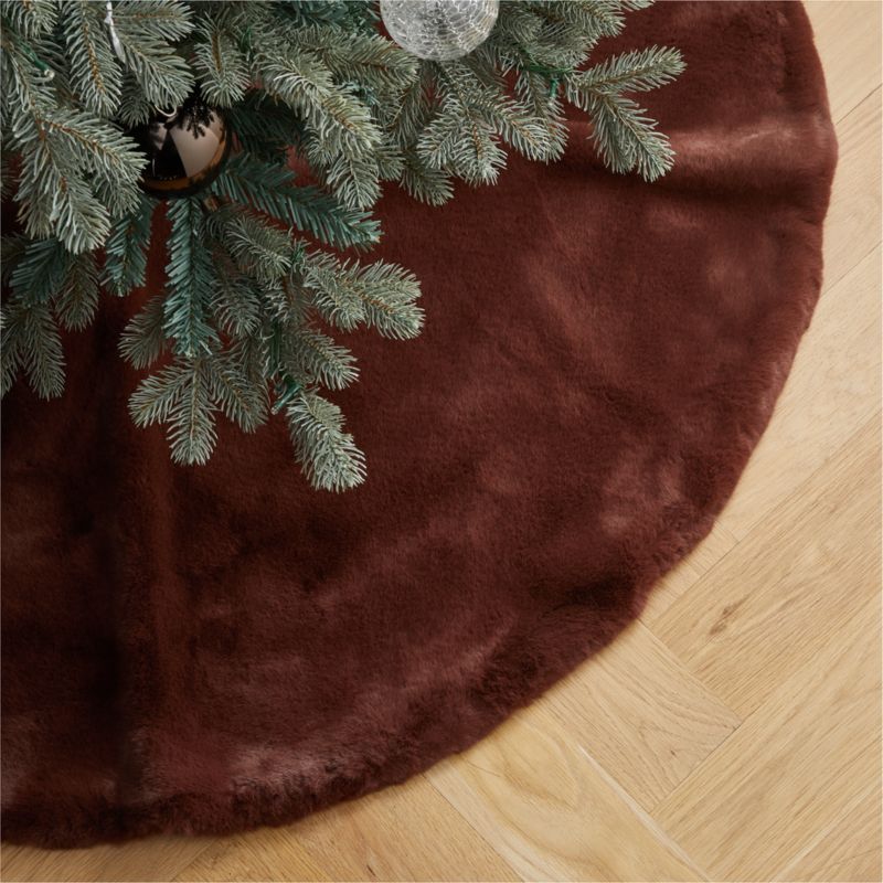 Harlee Sienna Brown Faux Fur Christmas Tree Skirt + Reviews | CB2 | CB2