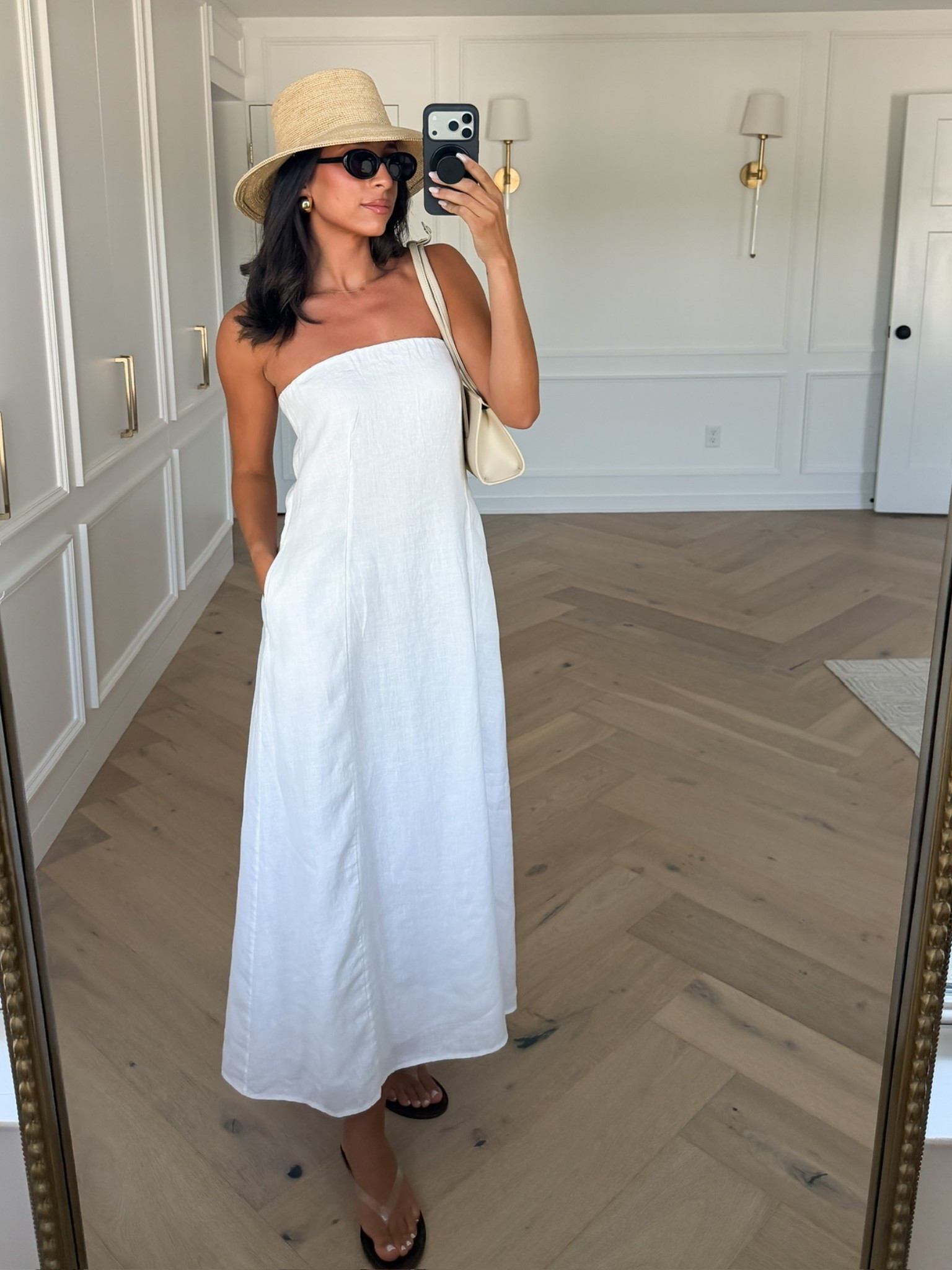 This strapless maxi dress is 100% linen and NOT see through!! It’s also fully lined and has pockets 🙌🏽 I’m wearing a size Small - fits TTS 


summer outfit, summer dresses, linen dress, white dress, mom outfit, postpartum outfit, weekend outfit, dinner outfit, date night outfit, vacation outfit

#LTKmomlife #LTKSeasonal