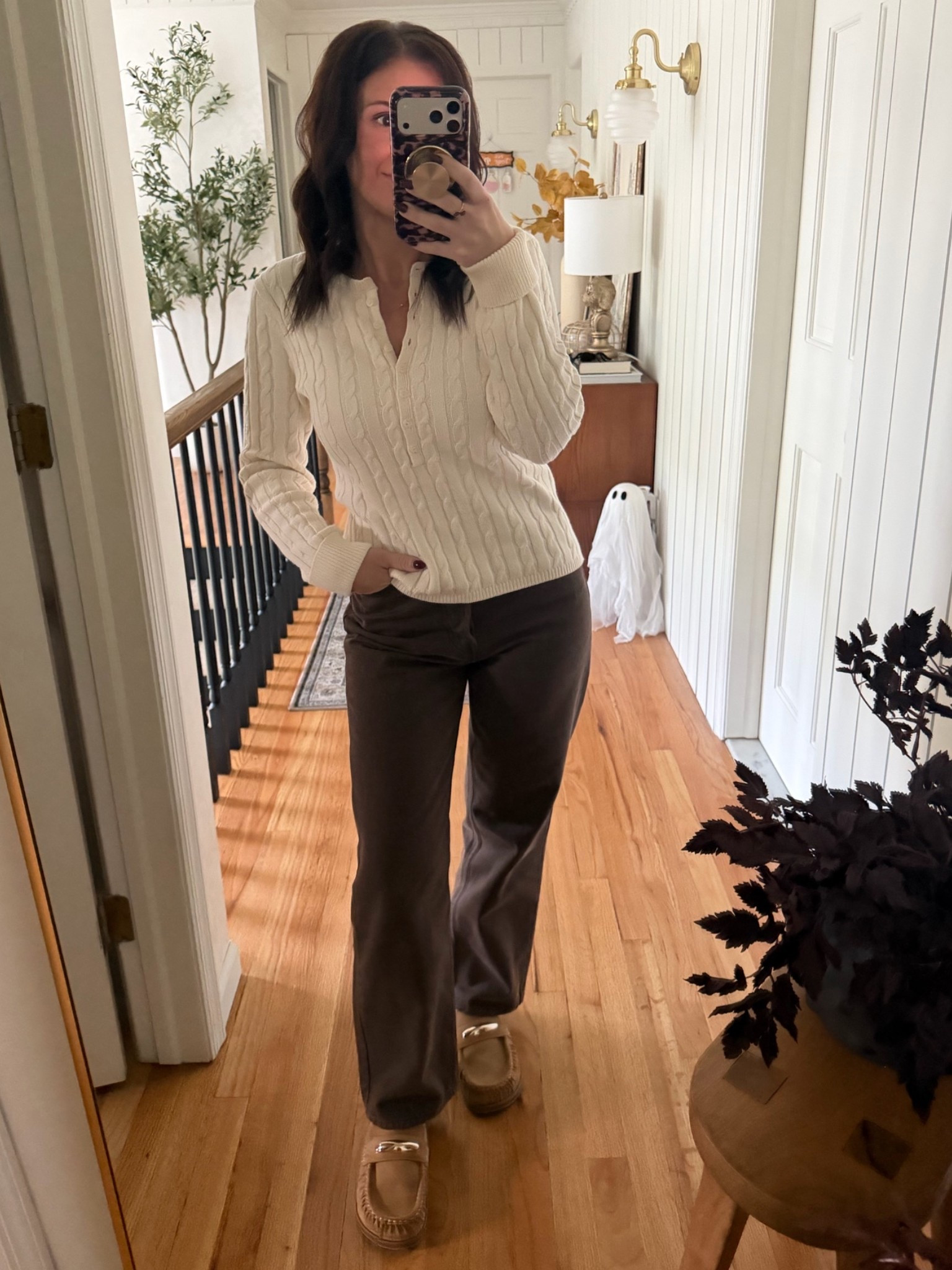 Neutral fall outfit 
Top size small
Bottoms size 4
Petite friendly!

#LTKdayinmylife #LTKootd #LTKPetite