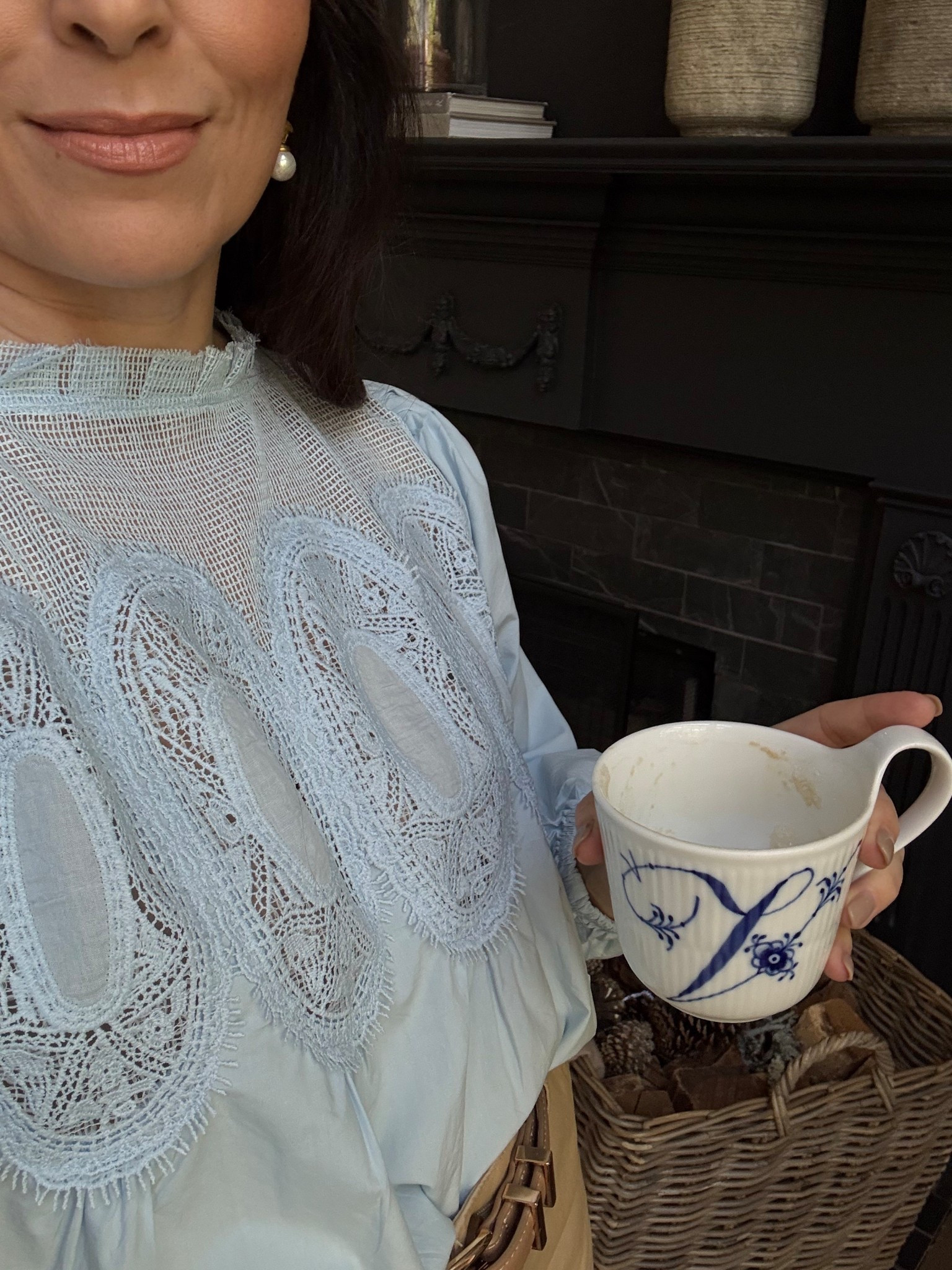 Can you get over this detail??! This top is currently 29% off so it’s under $25!!

#LTKdayinmylife #LTKgrwm #LTKootd