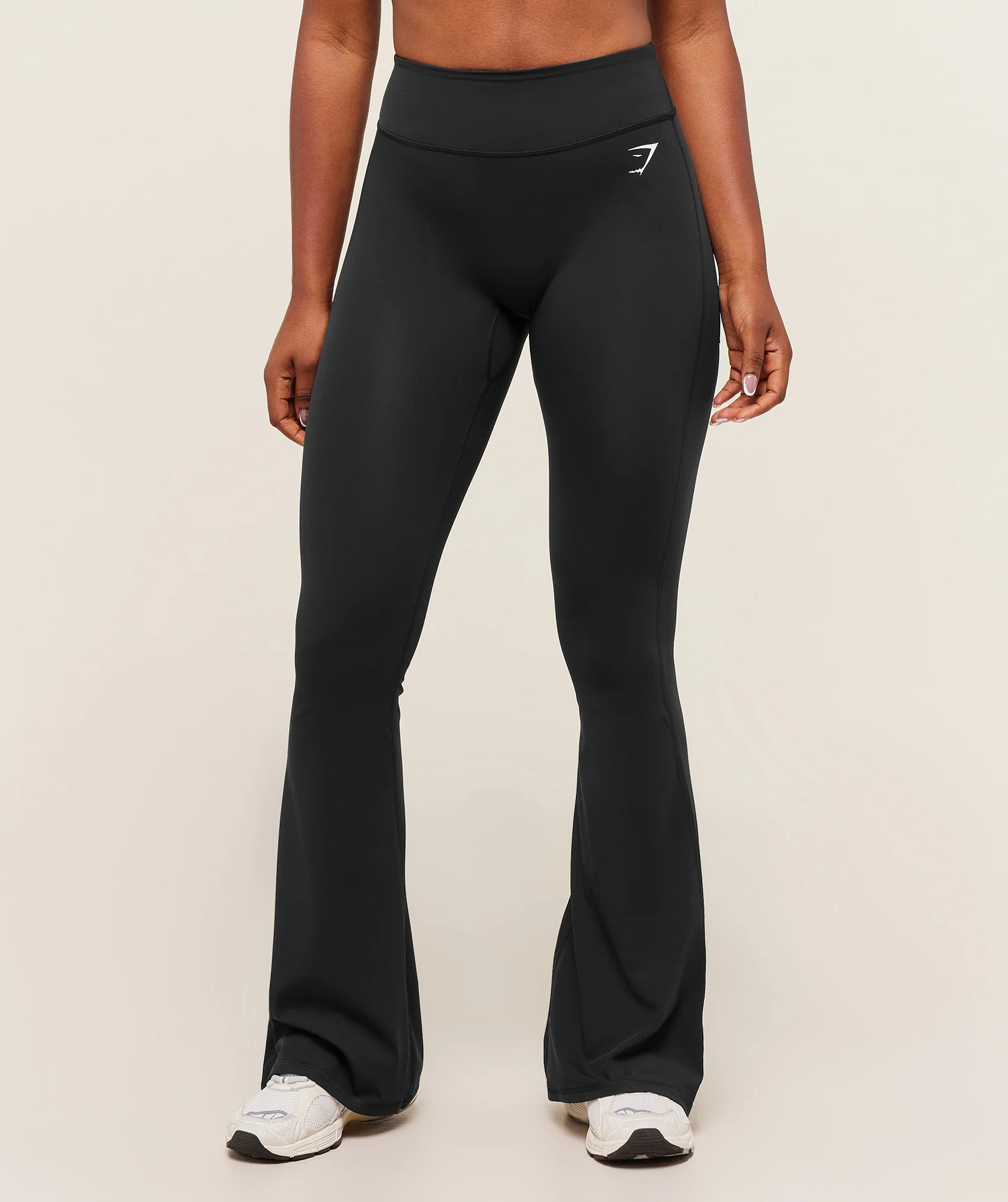 Gymshark Superset Back Pocket Flared Leggings - Black | Gymshark US