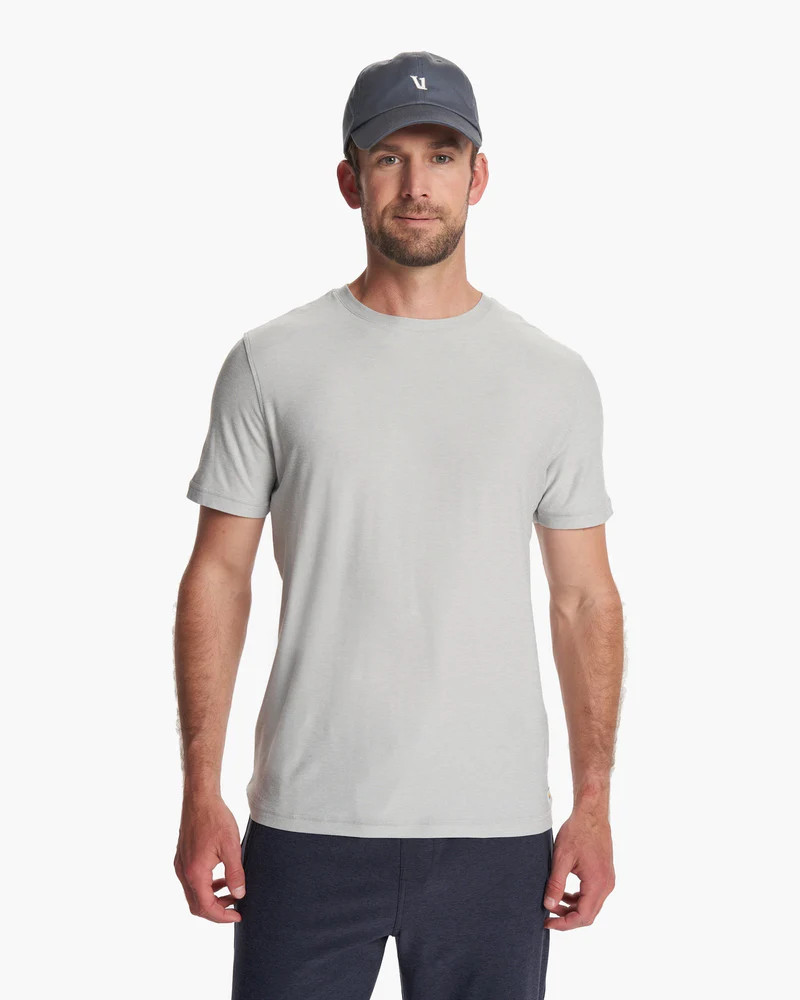 Strato Tech Tee | Vuori Clothing (US & Canada)