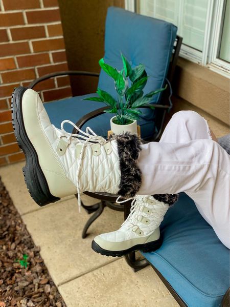 Cute amazon snow boots! (True to size)

Winter amazon fashion, amazon fashion winter, amazon winter fashion, amazon snow boots, amazon boots, amazon white boots, winter fashion finds, neutral fashion, belt bag, fur boots amazon, amazon best sellers, amazon bestsellers, amazon must haves, amazon finds


#LTKSeasonal #LTKFind #LTKshoecrush