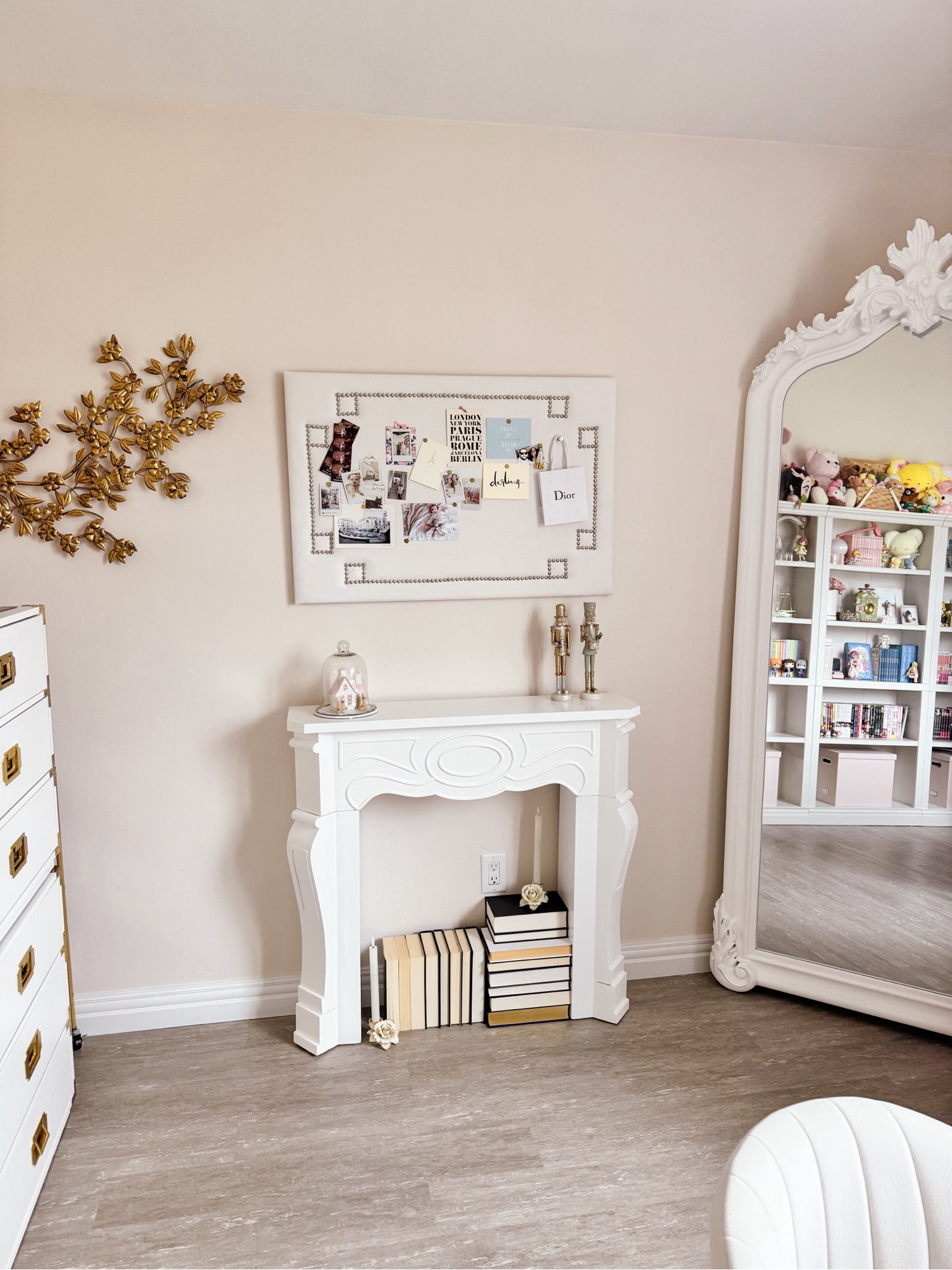 My office 🪞✨

#LTKhome