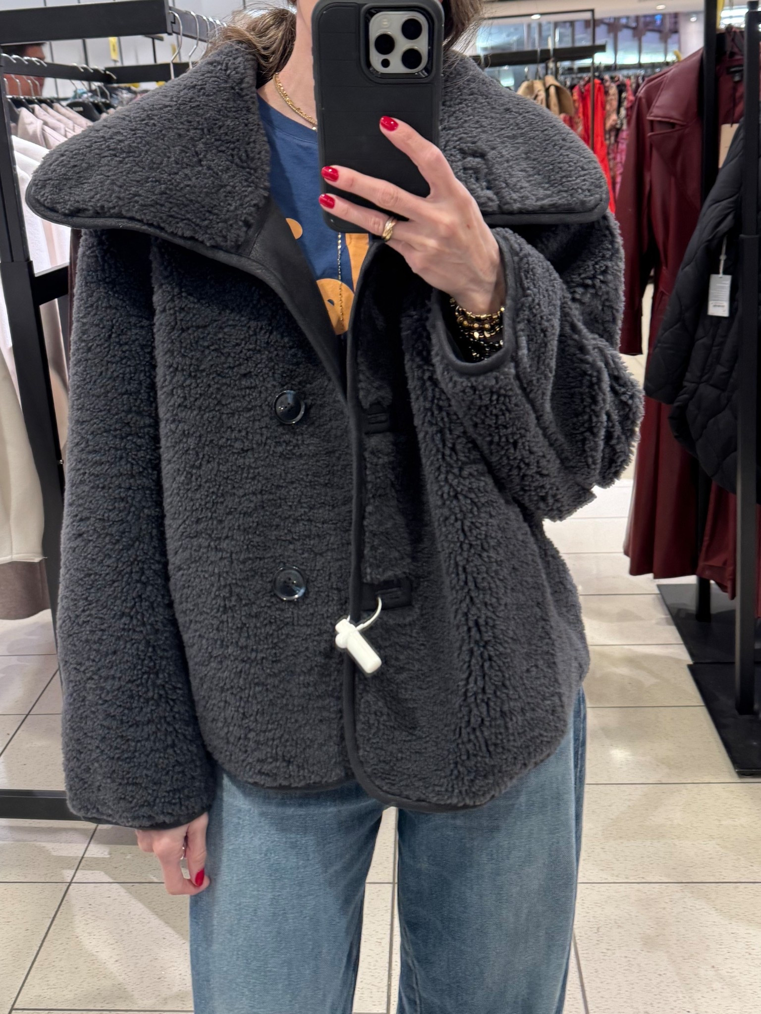 Faux shearling cropped coat! Nsale wearing xs 

#LTKSeasonal #LTKStyleTip #LTKFindsUnder100