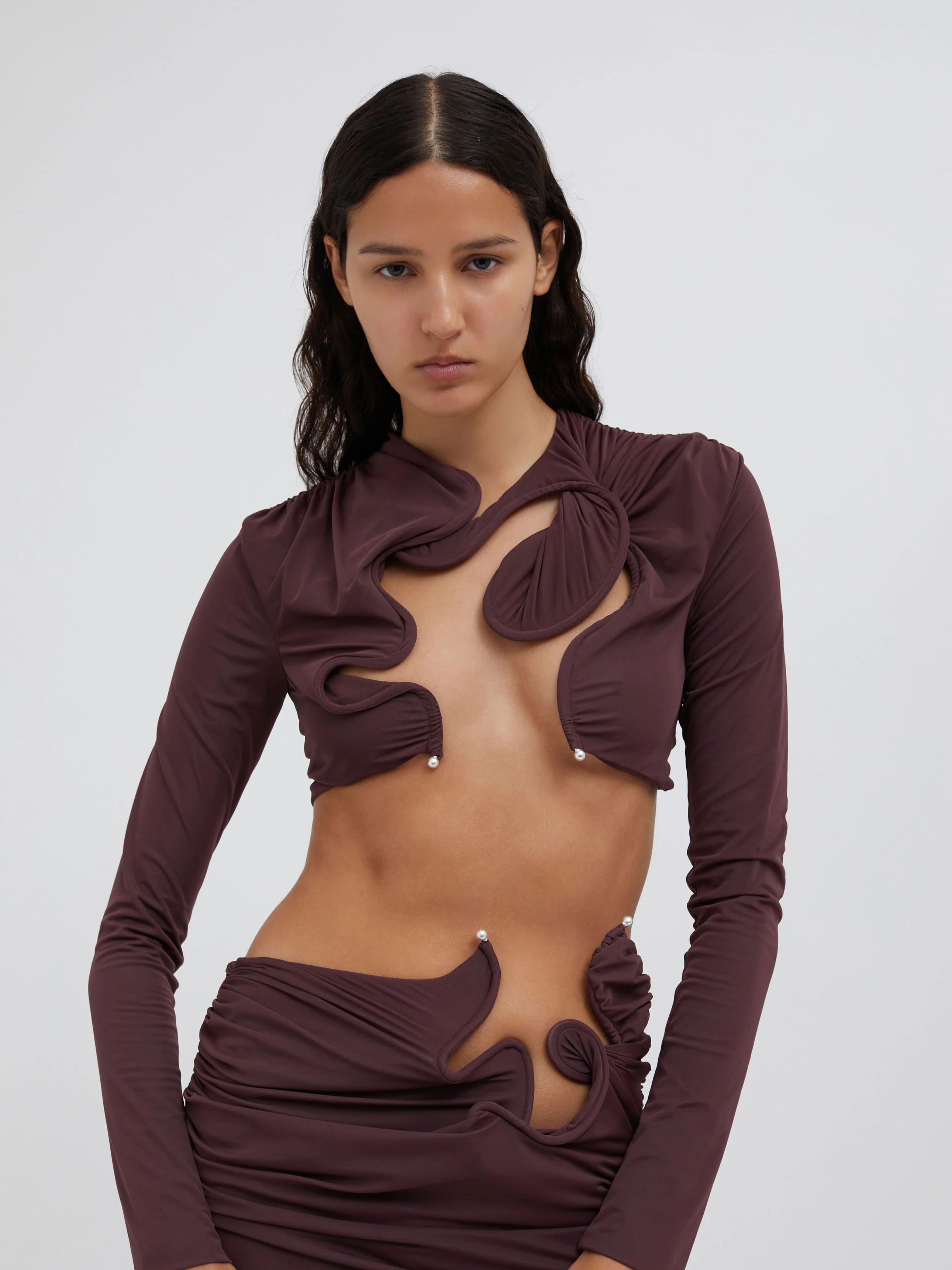 Christopher Esber | Venus Long Sleeve Crop Top Mahogany | Christopher Esber (Global)