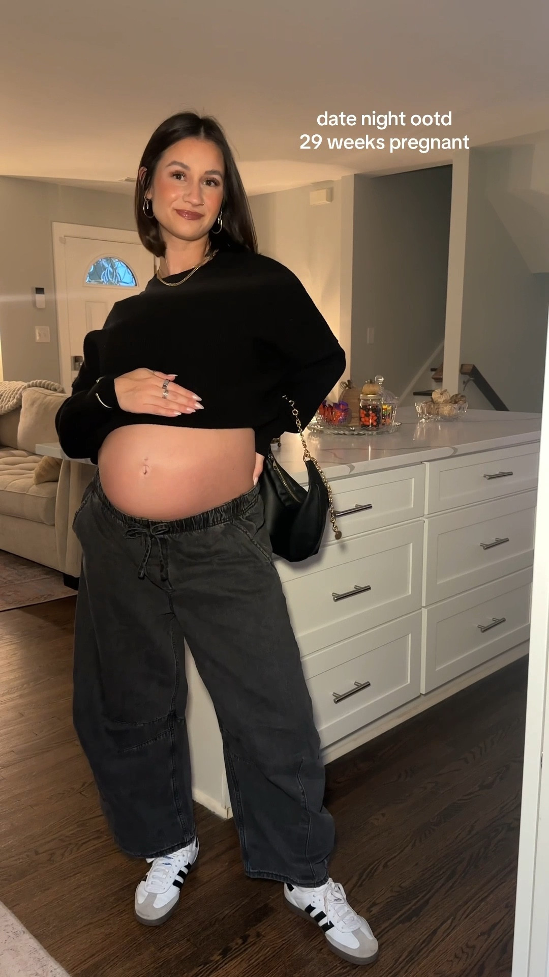 Size medium in top & bottoms! (Pre-pregnancy size small)

#LTKFindsUnder50 #LTKBump