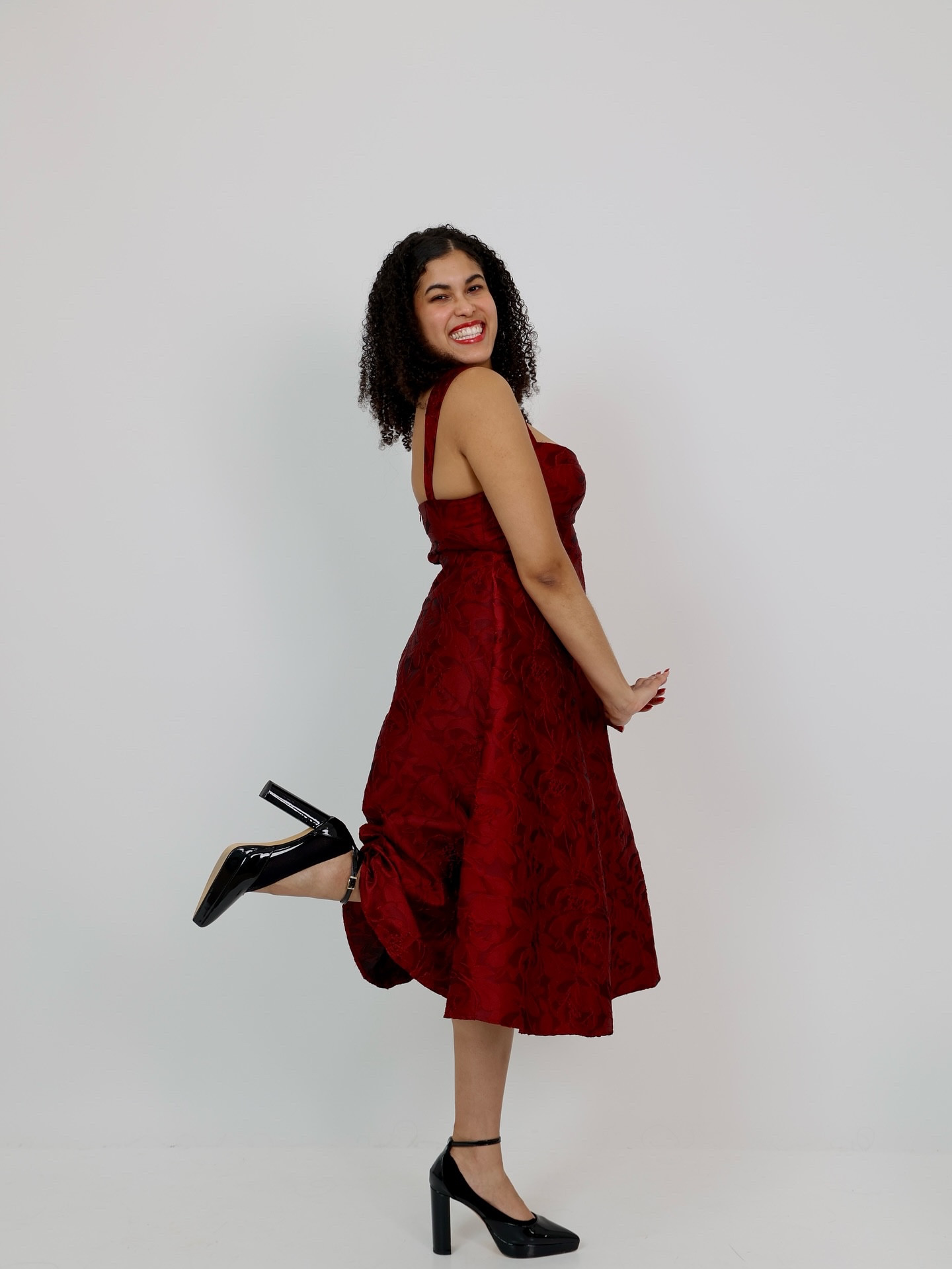 Red dress for the win❤️

Did I feel like a princess? Absolutely! 

#NYCStudioShoot #RedDressMagic #StudioGlam #CurlyHairConfidence #LatinaStyle #BoldAndBeautiful #ElegantVibes #PhotoshootReady #StyleWithConfidence #PowerOfRed #ChicInNYC #CurlyHairQueen

#LTKFindsUnder100 #LTKSeasonal #LTKTall