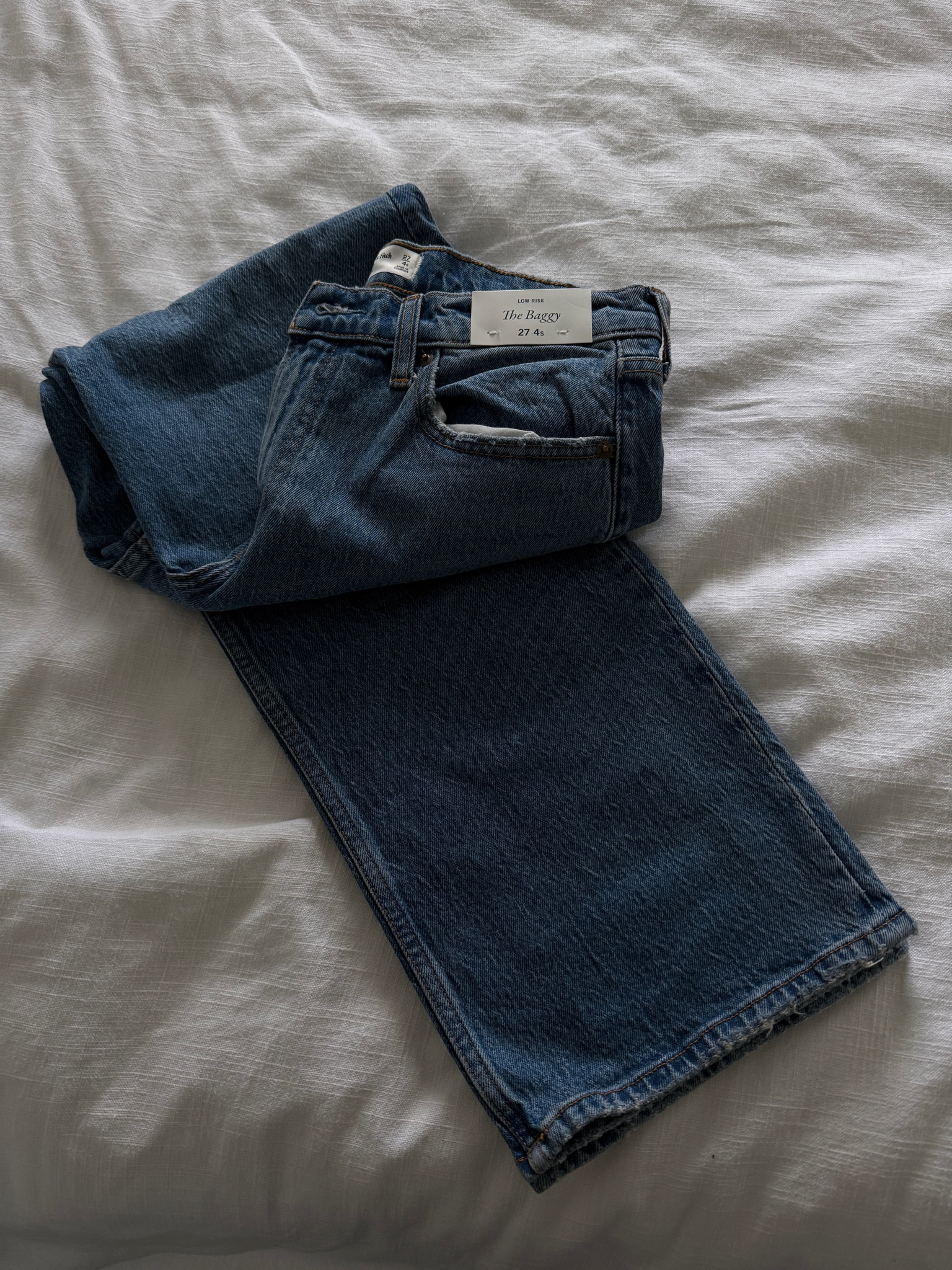 New everyday jeans! 🩵 

#LTKSeasonal #LTKGiftGuide #LTKCyberWeek
