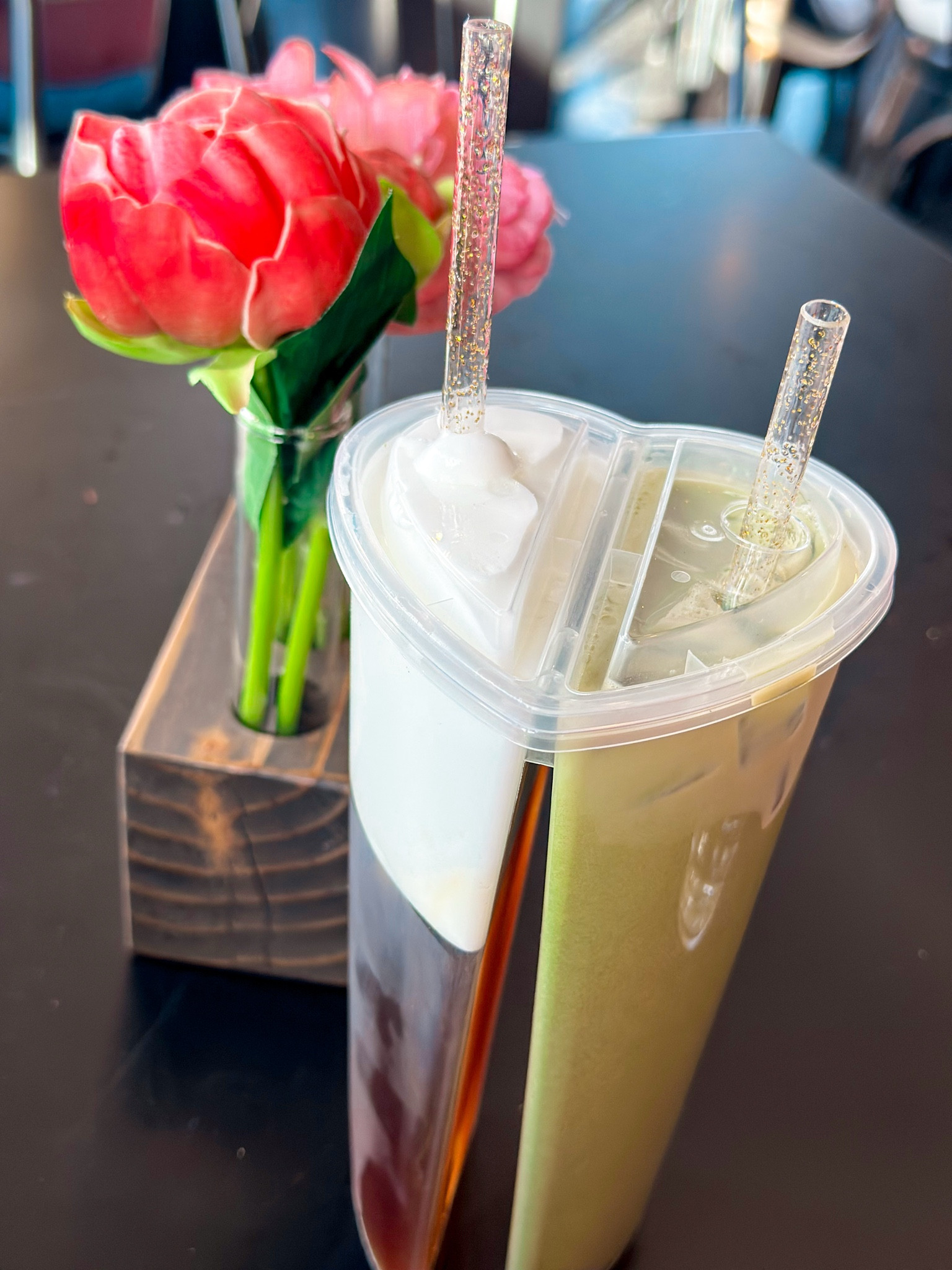 Valentine’s Day coffee 💕🤩

The cutest two drinks in one to share with your valentine 💌 

#LTKParties #LTKGiftGuide #LTKMostLoved