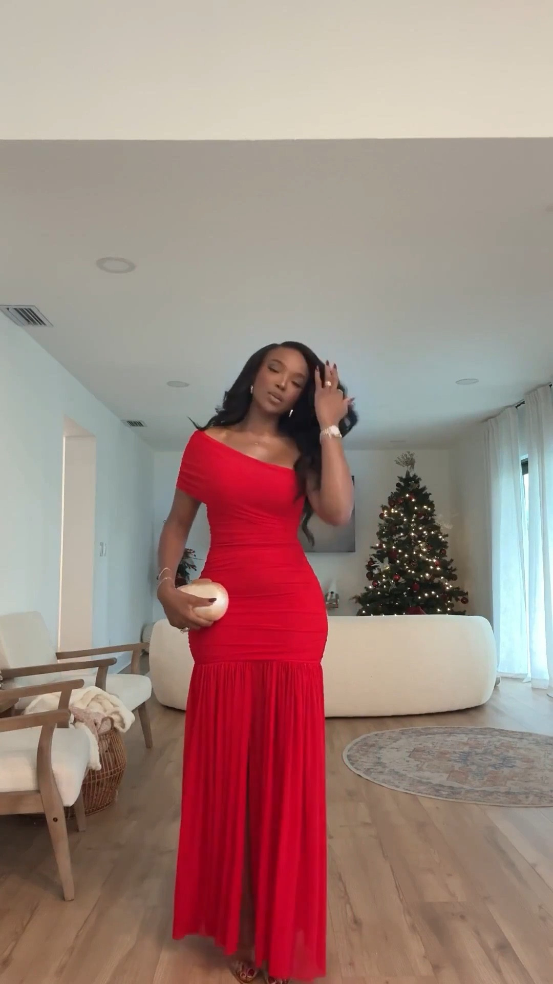 ✨ Red Dress Energy — January Nights to Valentine’s Plans

This is the kind of look that doesn’t need much — just confidence and a moment. A bold red dress instantly sets the tone, feeling soft, flattering, and feminine with just the right amount of drama. It’s effortless, eye-catching, and made for nights you want to feel unforgettable.

Perfect for:
• Date night
• Valentine’s Day dinner
• Cocktail parties
• Romantic evenings out

📏 Sizing:
Dress: Small

This is one of those wear-again pieces — style it with heels, boots, or a coat and the cost per wear keeps dropping every time you bring it back out.

Red dress outfit inspiration, Valentine’s Day dress ideas, date night red dress, romantic evening outfit, feminine red dress styling, elevated winter night looks.

Follow me on Instagram and YouTube @kirasfashionfinds

#LTKgrwm #LTKPetite #LTKootd