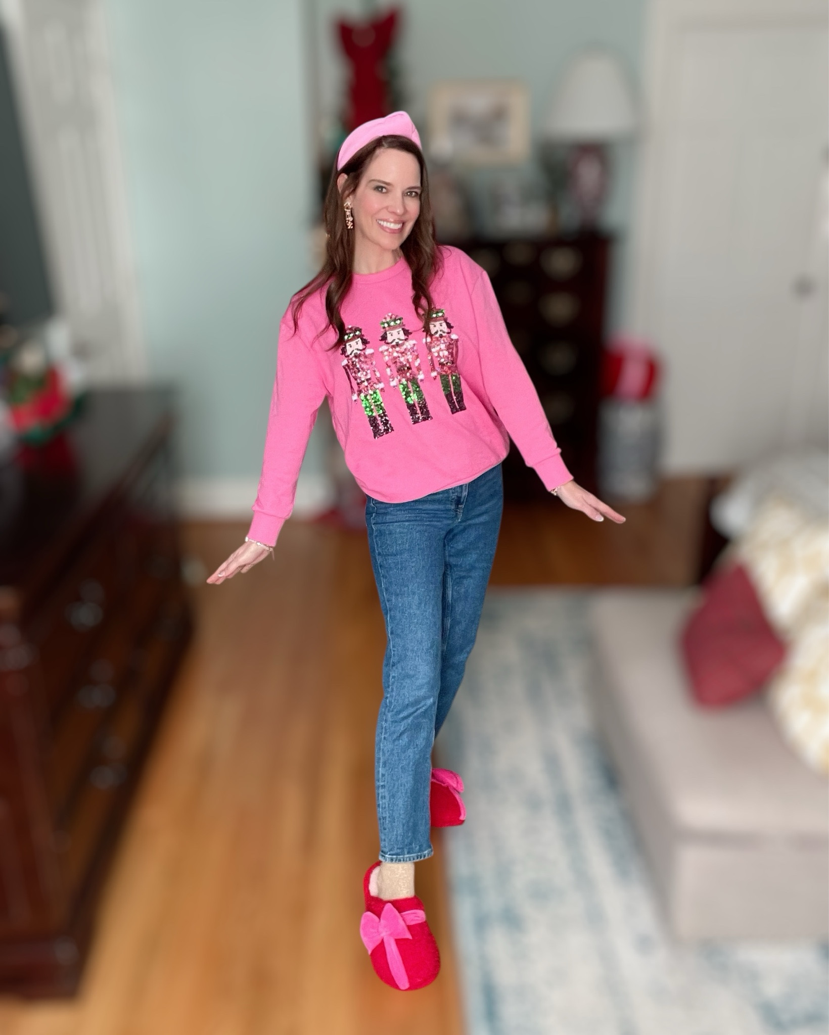 Pink Nutcracker Holiday Outfit 💗🎄✨



The cutest pink Nutcracker sweatshirt for the holidays — bright, sparkly, and so comfy for festive days at home or out with the girls. Paired it with my classic vintage jeans and the most adorable bow slippers for a cozy, playful look. Added my pink headband and gingerbread earrings for a little extra holiday magic. So fun, girly, and cheerful for December — this whole look just makes me smile! 💗✨🎄

holiday outfit idea • pink Christmas outfit • Nutcracker sweatshirt • festive cozy style • affordable holiday fashion • comfy cute Christmas look • December outfit inspo • girly holiday aesthetic • Amazon holiday finds • J.Crew Factory denim • BaubleBar holiday earrings • Christmas cozy slippers 🎀

#LTKGiftGuide #LTKHoliday #LTKFindsUnder50