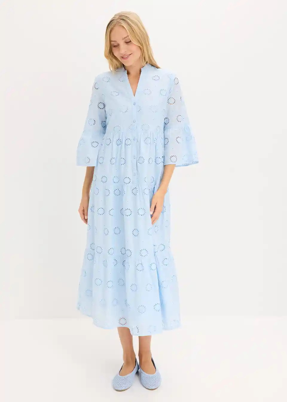 Midikleid aus reiner Baumwolle mit Lochstickerei | Bonprix DE