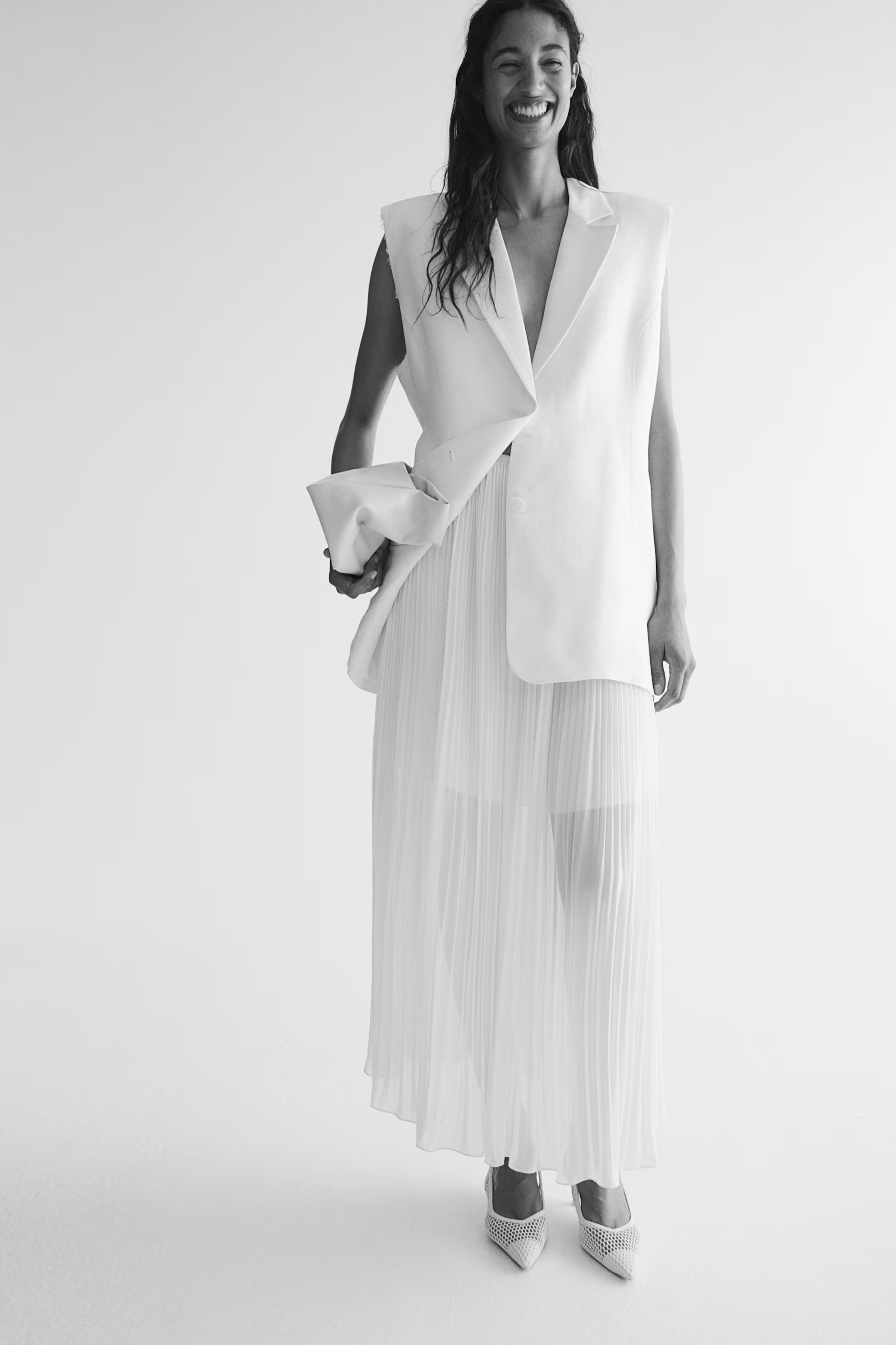 Pleated chiffon skirt | H&M (UK, MY, IN, SG, PH, TW, HK)