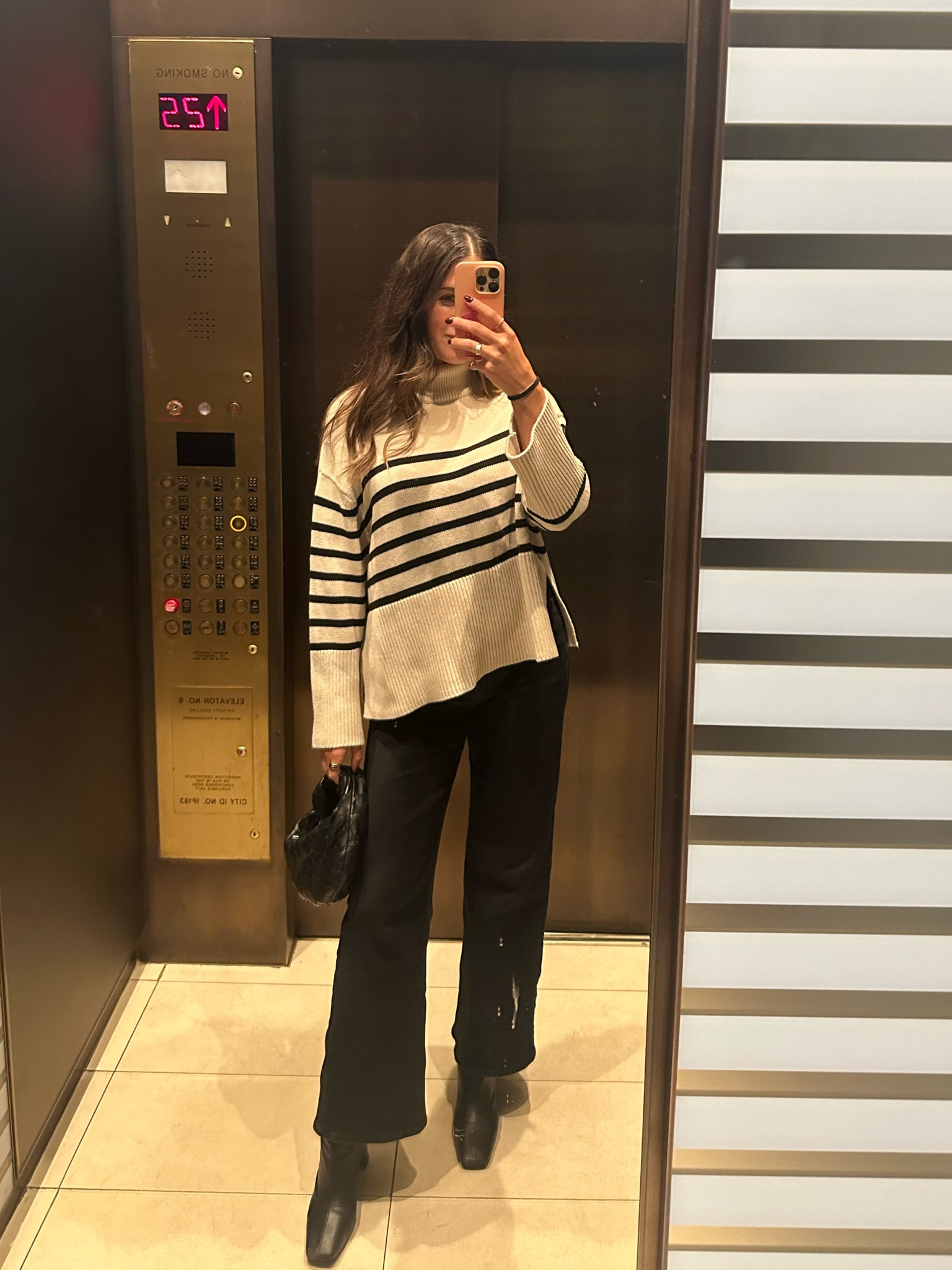 Cozy fall fit for dinner with the girls 🖤 sweater is from last year GAP and jeans are &other stories but linking similar!!  #ltkdinner #fallfit #nycdinner
