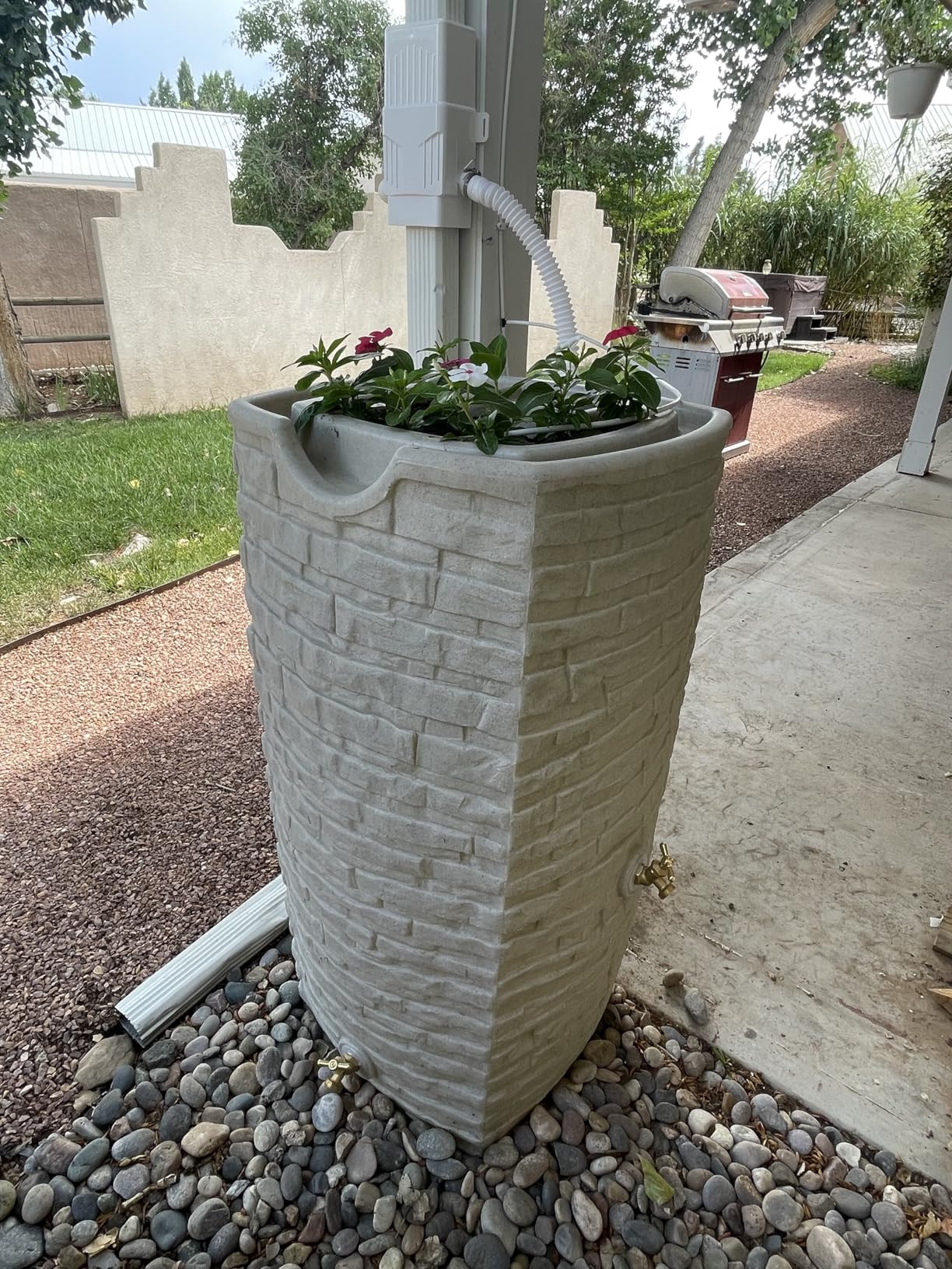 Good Ideas Impressions Riverwalk 50 Gallon Faux Slate Surface Dual Spigot Rain Barrel with 2 Brass Spigots and Screen, Light Granite | Amazon (US)