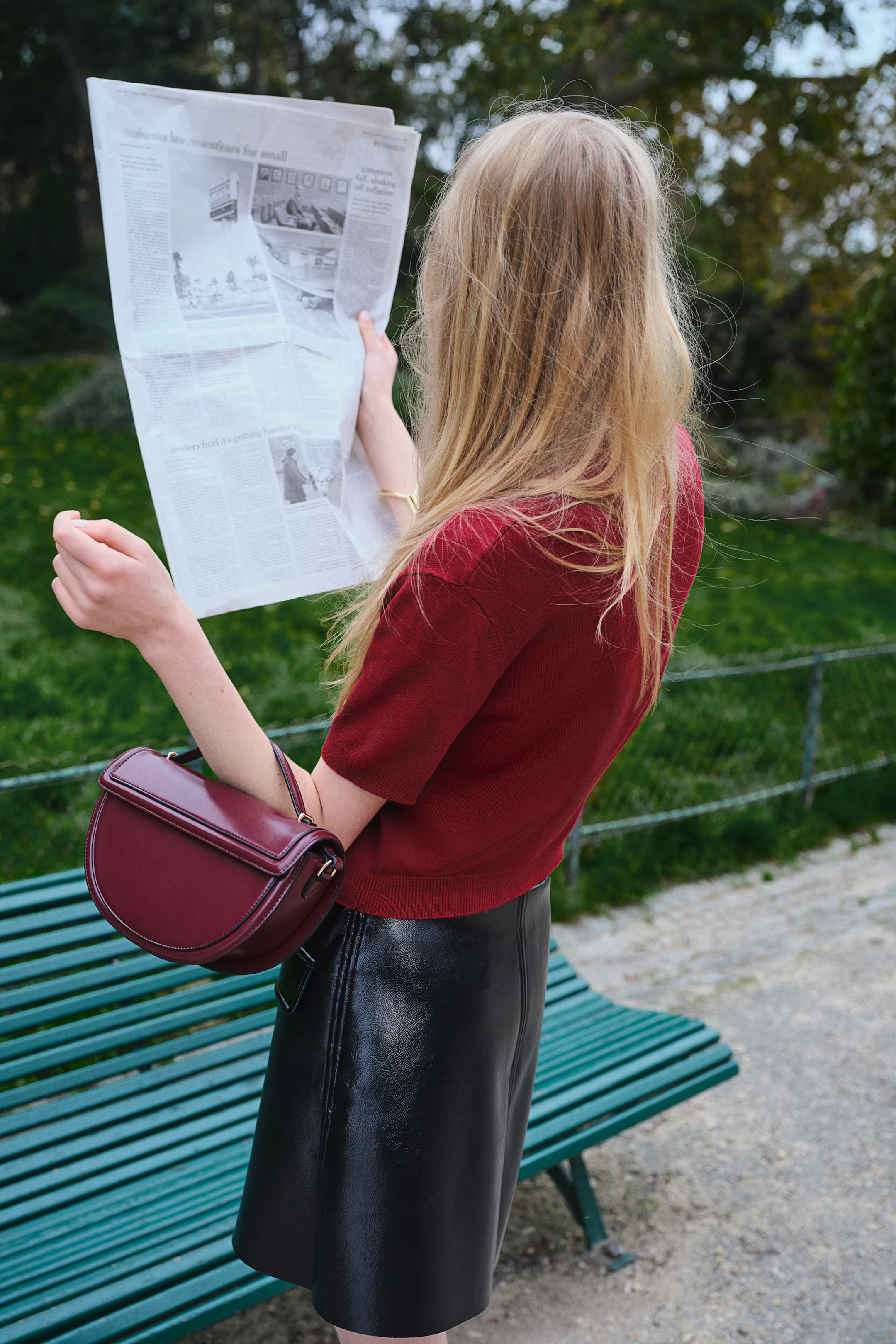 Semicircular crossbody bag - Burgundy - Ladies | H&M US | H&M (US + CA)