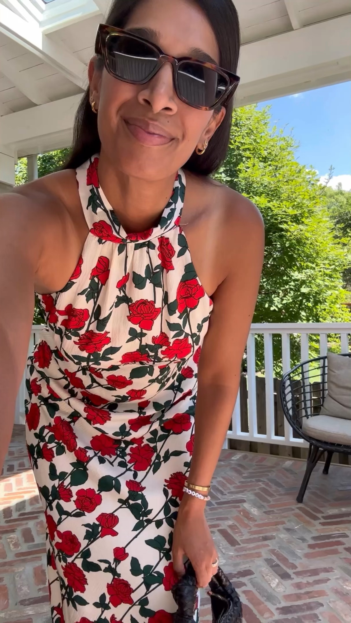 Details from the reel:
Both dresses runs TTS - I’m in a small 
Jeans run roomy - size down if between 

#LTKStyleTip #LTKFindsUnder50 #LTKSeasonal