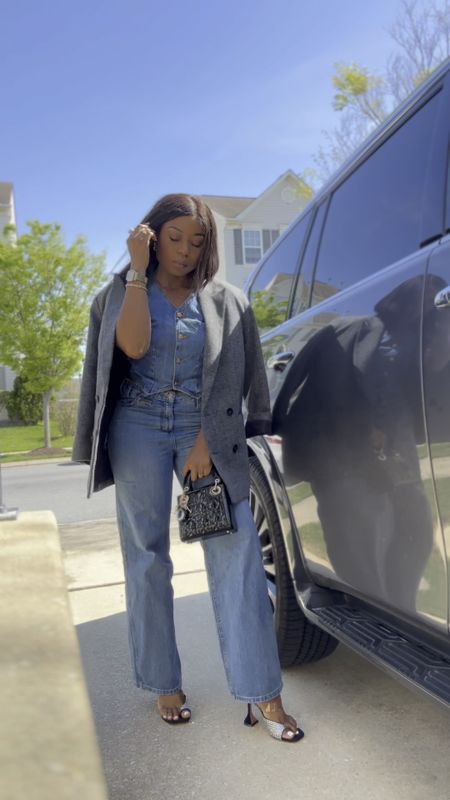 Denim jeans  on denim vest paired oversized blazer

Lipstick is Charlotte Tilbury pillow talk 

#jeans
#wrangler 
#casualoutfit 

#LTKFestival #LTKshoecrush #LTKVideo