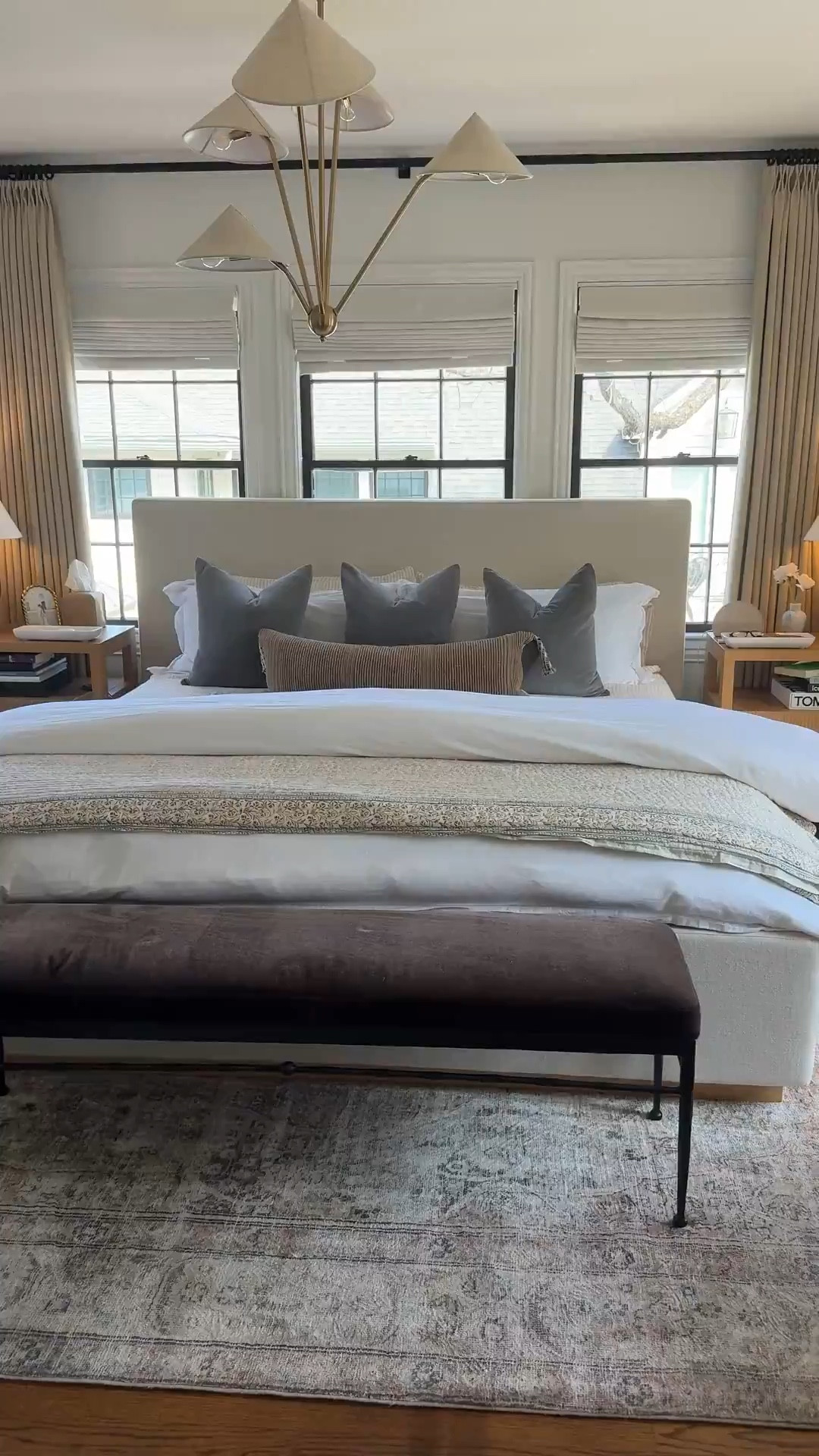 New bedding & I love these sheets so much I got them in gingham too 😍