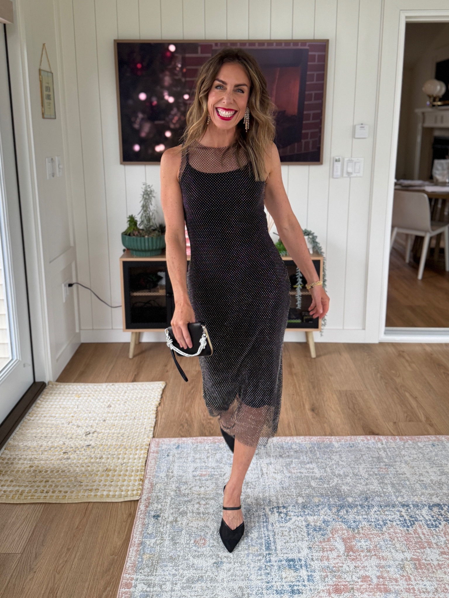 Holiday glam ✨
Dress: Xs 
Shoes fit TTS 