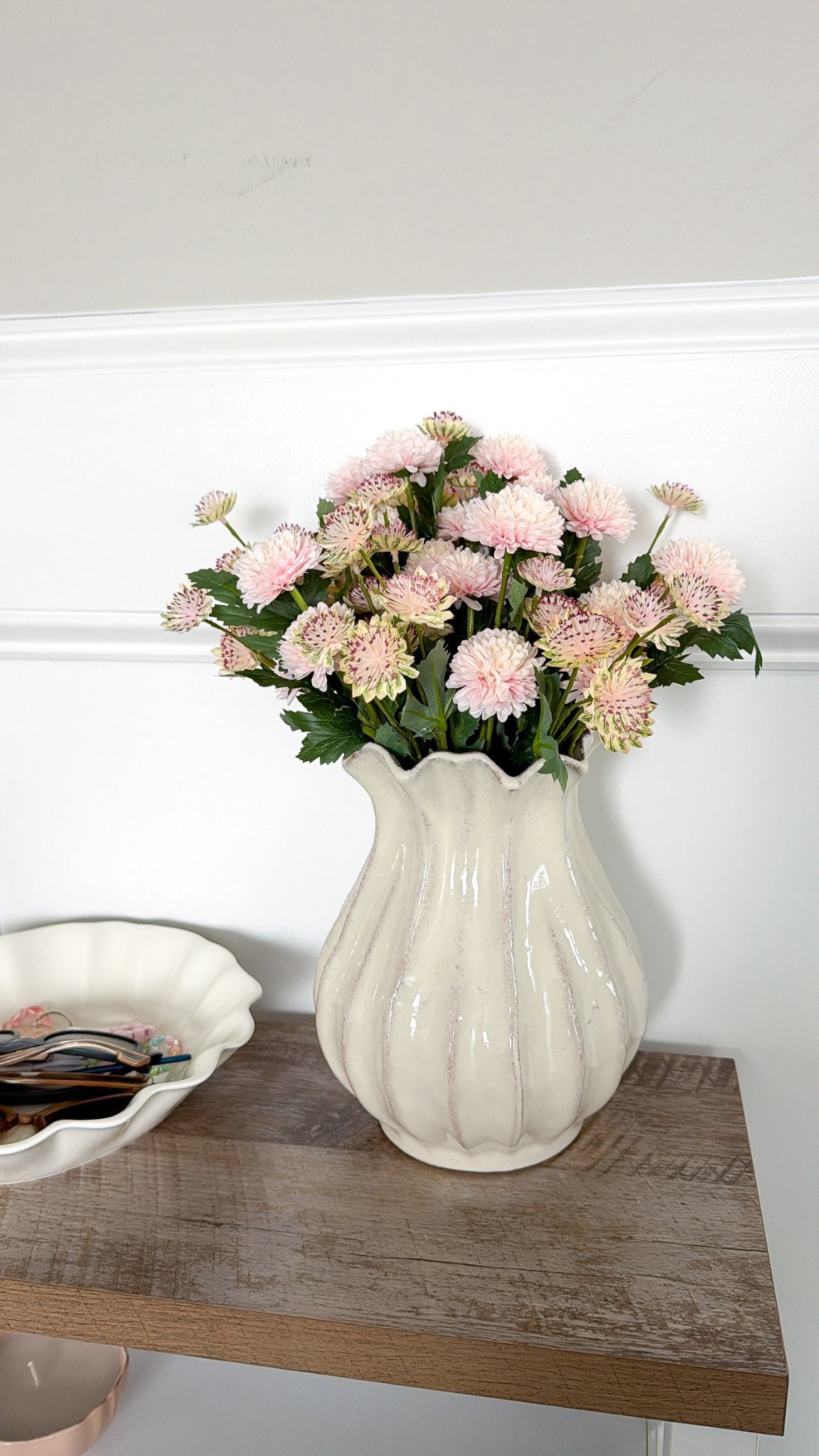 Spring flowers 🌸

#LTKmomlife #LTKSeasonal #LTKHome