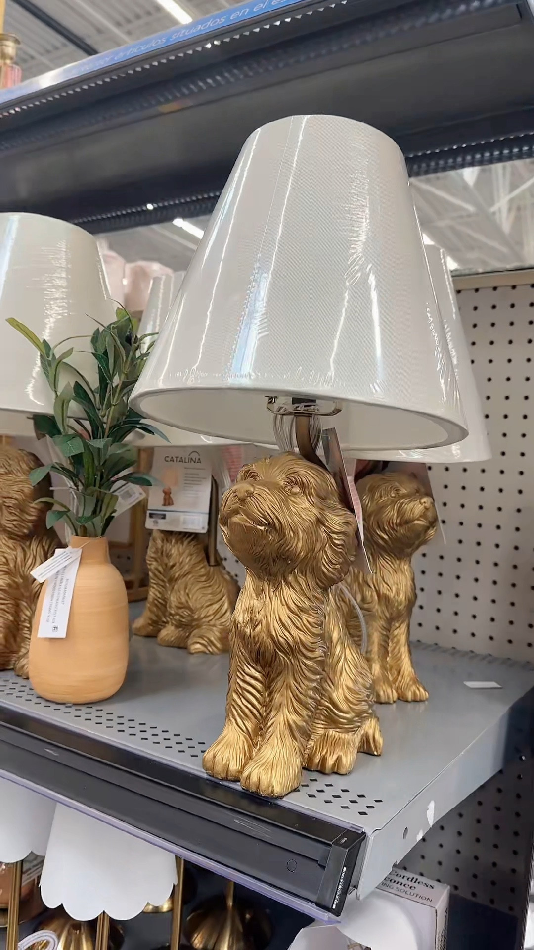 Spring home decor finds part 2 🌸✨
A mix of soft florals, gold accents, and unique statement pieces that can instantly elevate your space. Loving these light, feminine touches for a seasonal refresh.

Shop these finds through my links.


#LTKSpring
#LTKFinds
#HomeDecor
#SpringRefresh

#LTKHome