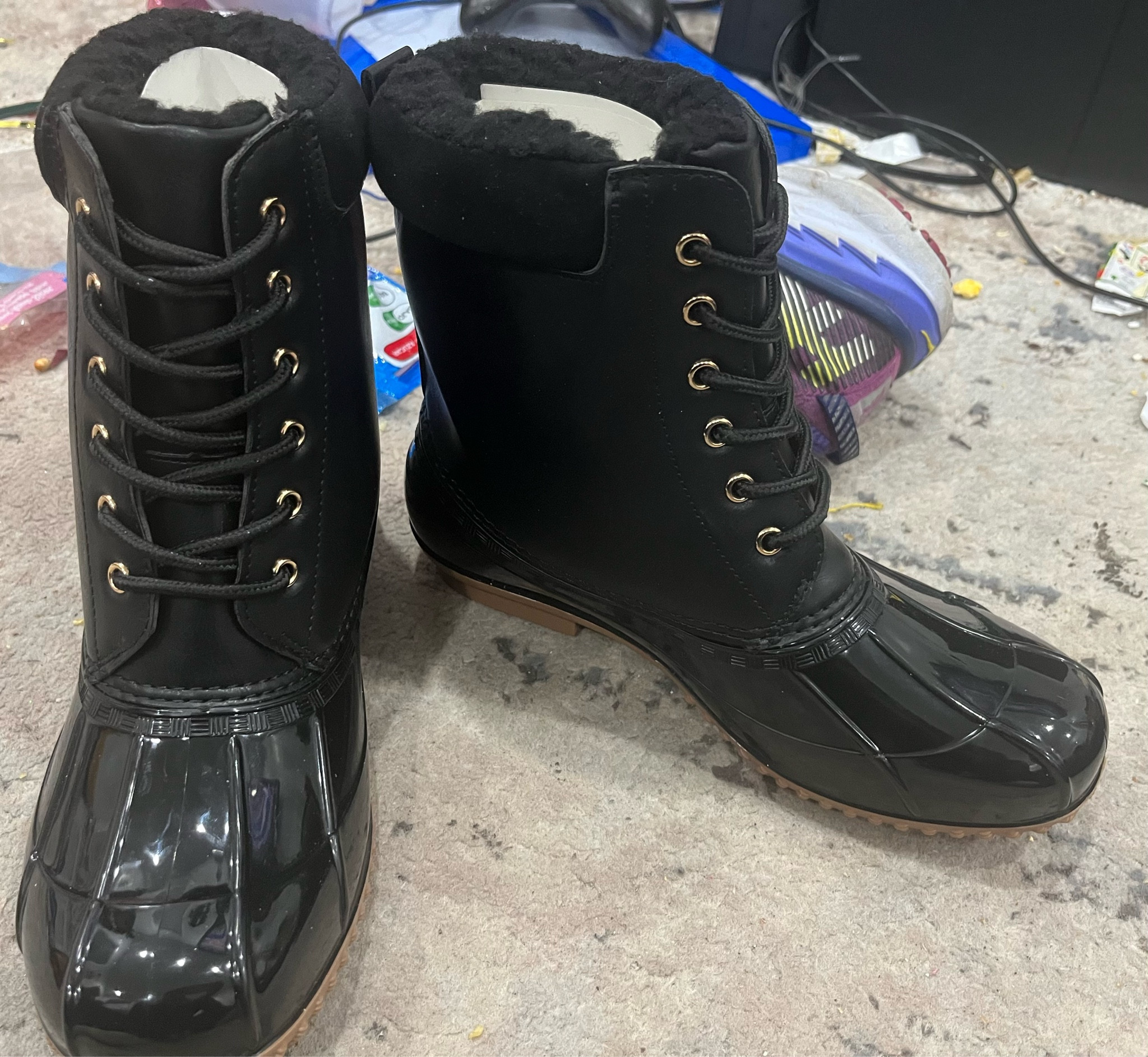 Duck boots!

These were sitting in my JustFab cart for half a he year waiting for them to go on sale (I’m very patient lol).

I scored them during the year end and boot sale. It’s been a while since I’ve had a pair but they are great in rain or snow and I feel they are cuter than rain boots.

Pro tip: size either a half or full size up. Depending on the lining you’ll need thick socks.

#shopdeescloset #shopaholicscloset

#LTKShoeCrush #LTKFindsUnder100 #LTKStyleTip