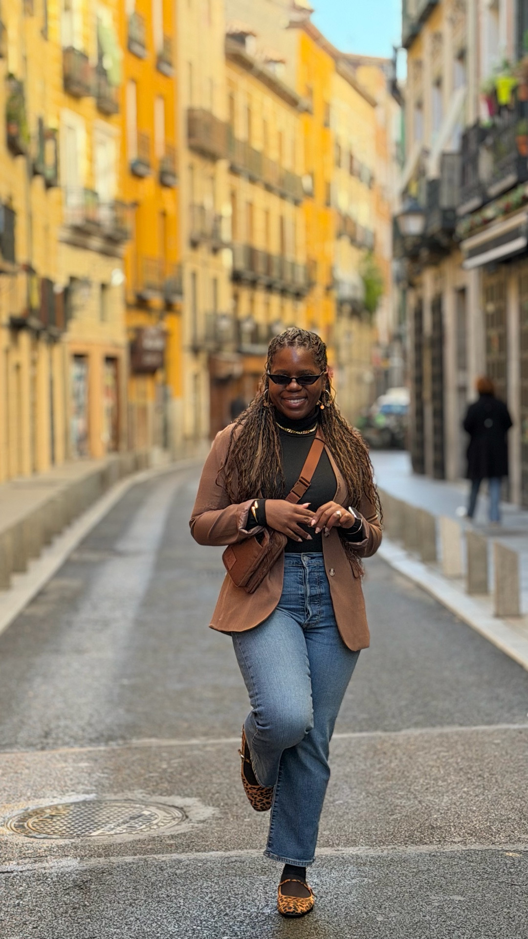 Casual blazer styling in Madrid 🇪🇸☀️ Paired with my go-to Levi’s, Mary Jane shoes & the cutest cat-eye sunnies. Linked everything!

#LTKTravel #LTKootd #LTKBeauty