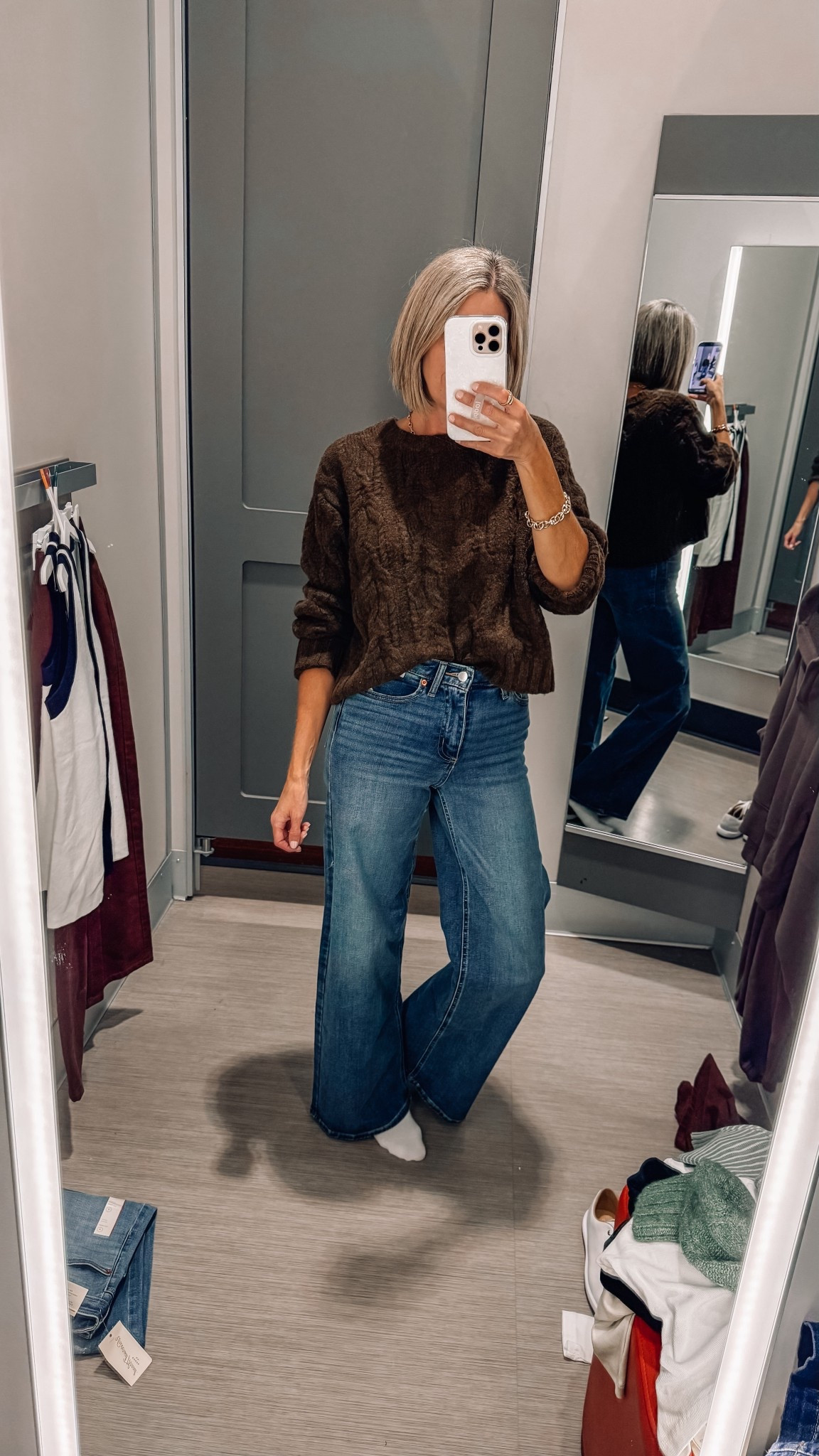 Target circle deal - 30% off high rise wide leg jeans. Recommend sizing up. Cable knit sweater is not on sale but it’s a good one! Love the brown color - also comes in a pretty green. 



Target fall finds 
Target deals 
Fall outfit ideas 




#LTKSaleAlert #LTKSeasonal #LTKFindsUnder50
