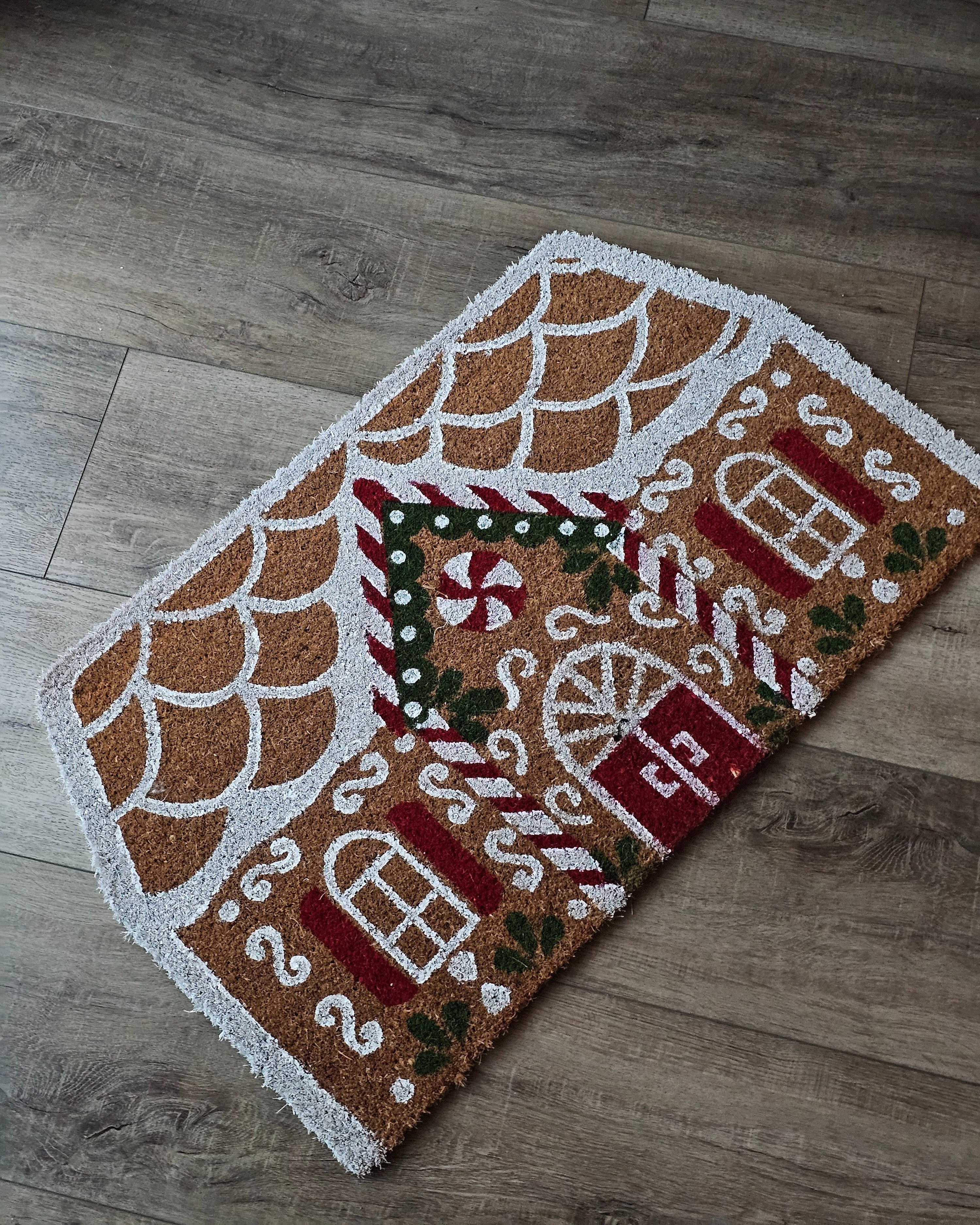 Cutest holiday doormat for only $13!#gingerbread#doormat#targetfinds#under15

