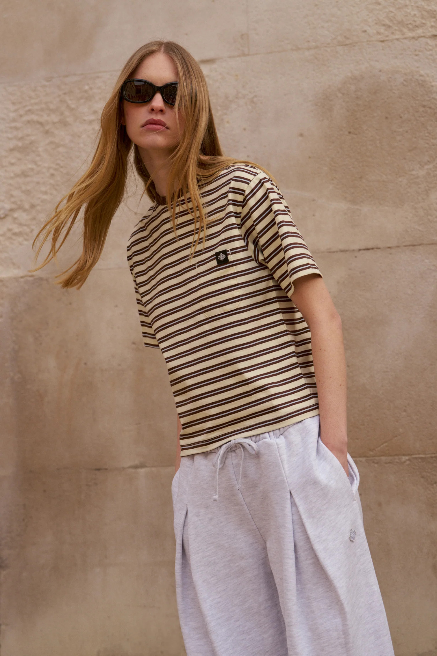 STRIPE POCKET SHORT SLEEVE T-SHIRT - BROWN | The Couture Club