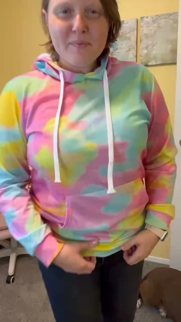 Lightweight, comfy, and perfect for layering — this hoodie is a year-round must-have! 🙌💖
With a relaxed fit, drawstring design, and front pockets, it’s easy to throw on for errands, lounging, or casual days out. The kind of cozy that doesn't overheat you. 

 #LTKSeasonal #LTKOver40 #LTKPlusSize