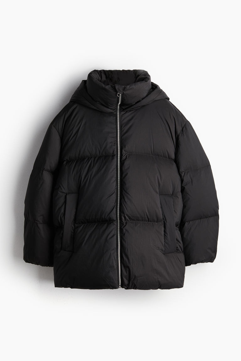 H & M - Oversized down puffer jacket - Black | H&M (UK, MY, IN, SG, PH, TW, HK)