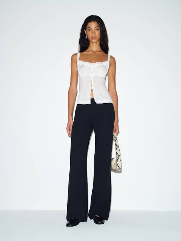 Cary Low Rise Slouchy Wide Leg Jeans | Reformation (Global)