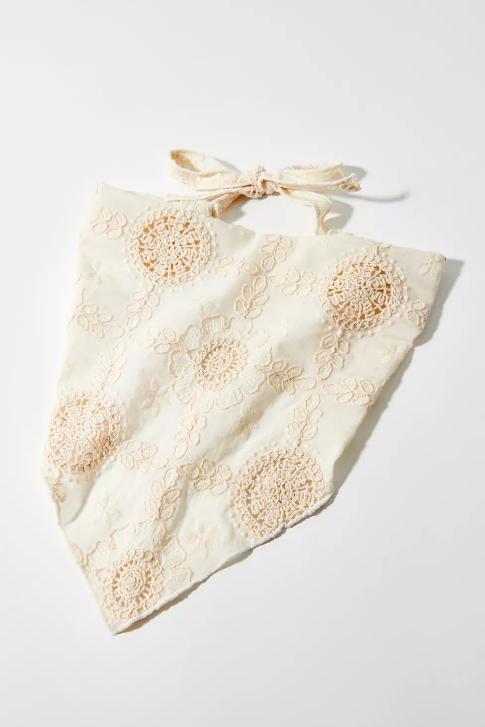 Betty Floral Crochet Headscarf | Urban Outfitters (US and RoW)