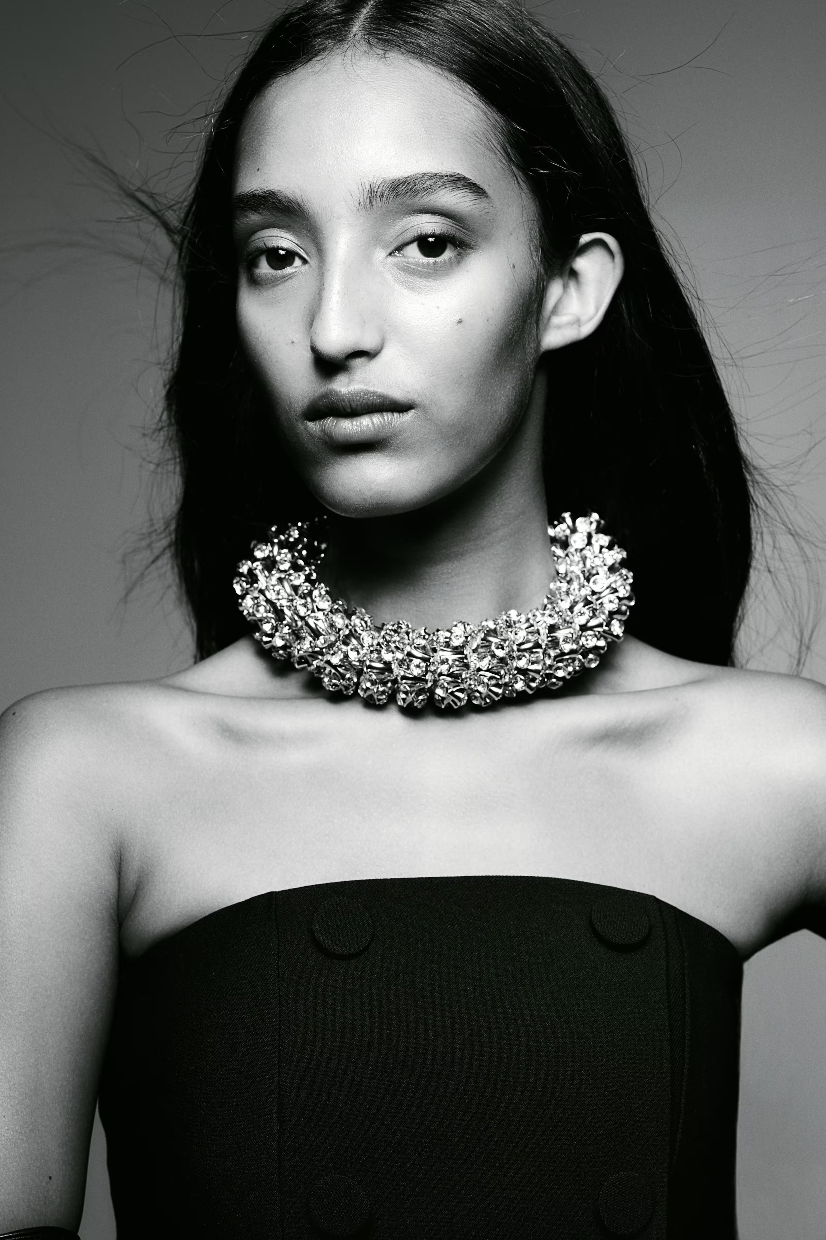 Chunky Rhinestone Necklace | H&M (US + CA)